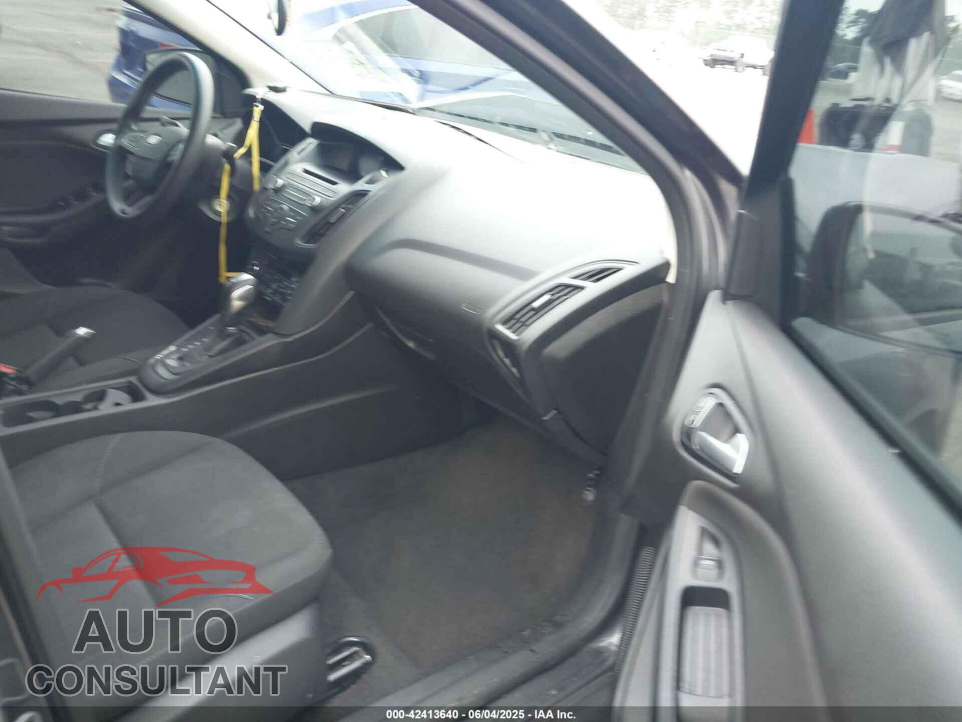 FORD FOCUS 2016 - 1FADP3FE9GL232502