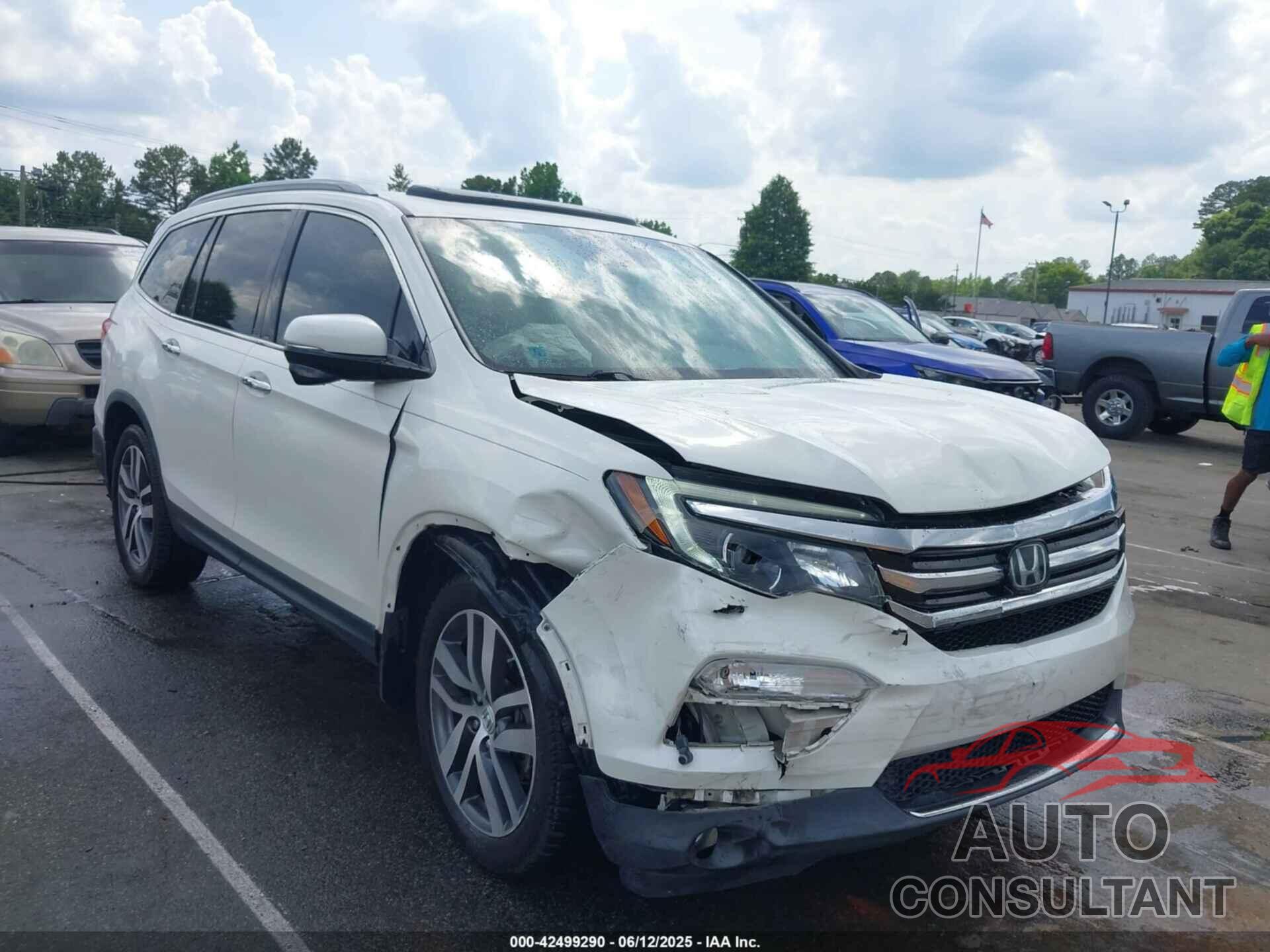 HONDA PILOT 2017 - 5FNYF6H94HB060660