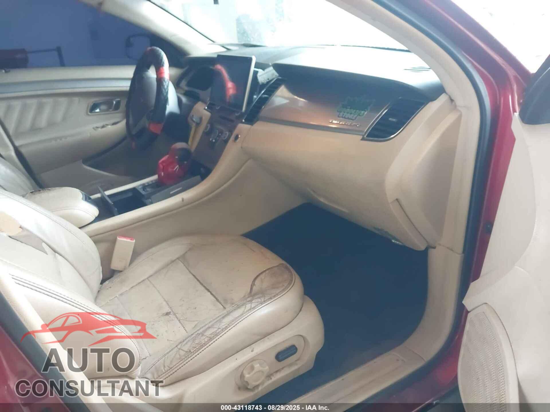 FORD TAURUS 2015 - 1FAHP2E89FG167357