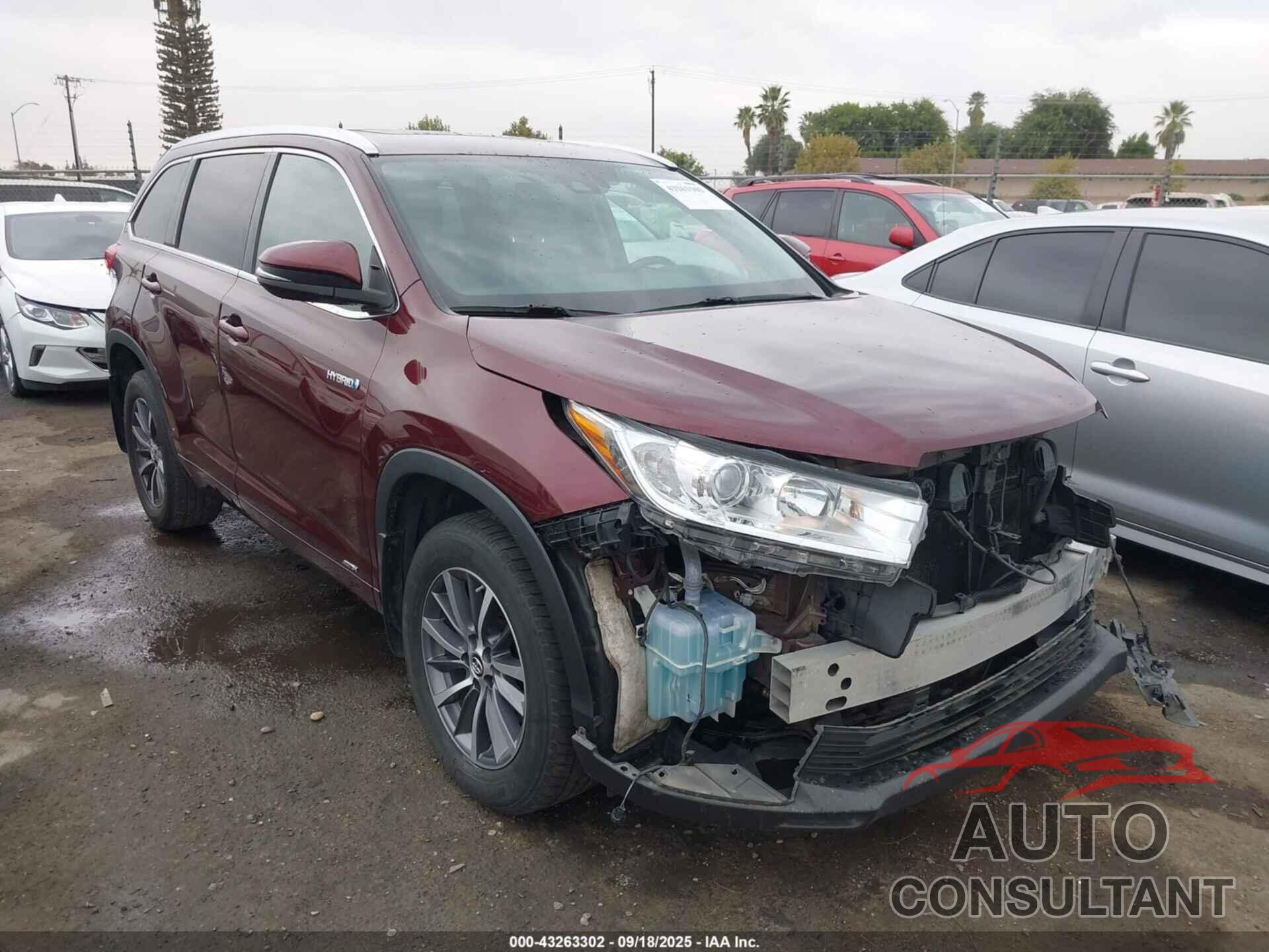 TOYOTA HIGHLANDER HYBRID 2017 - 5TDJGRFH5HS036681