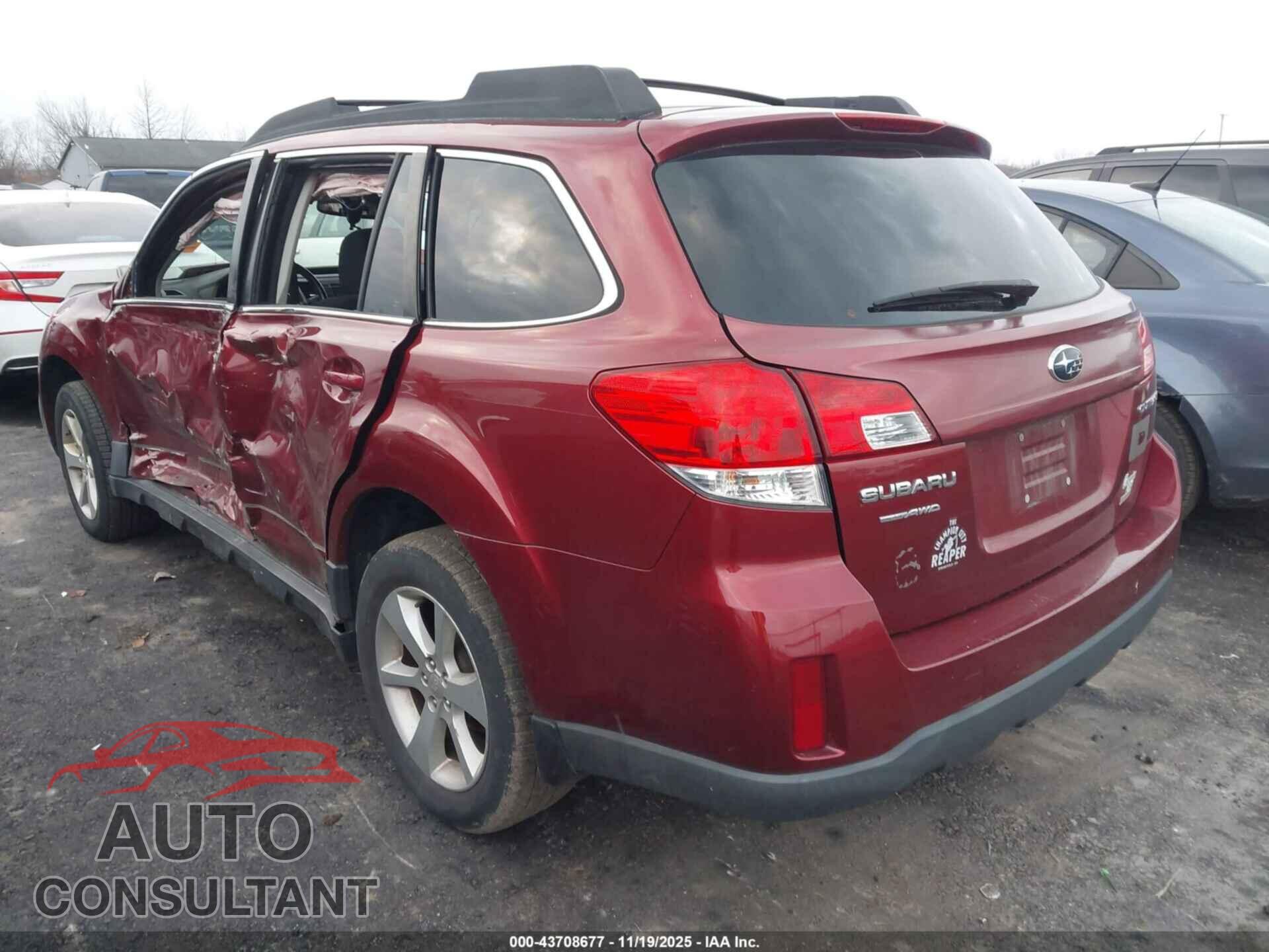 SUBARU OUTBACK 2013 - 4S4BRCCC4D3252811