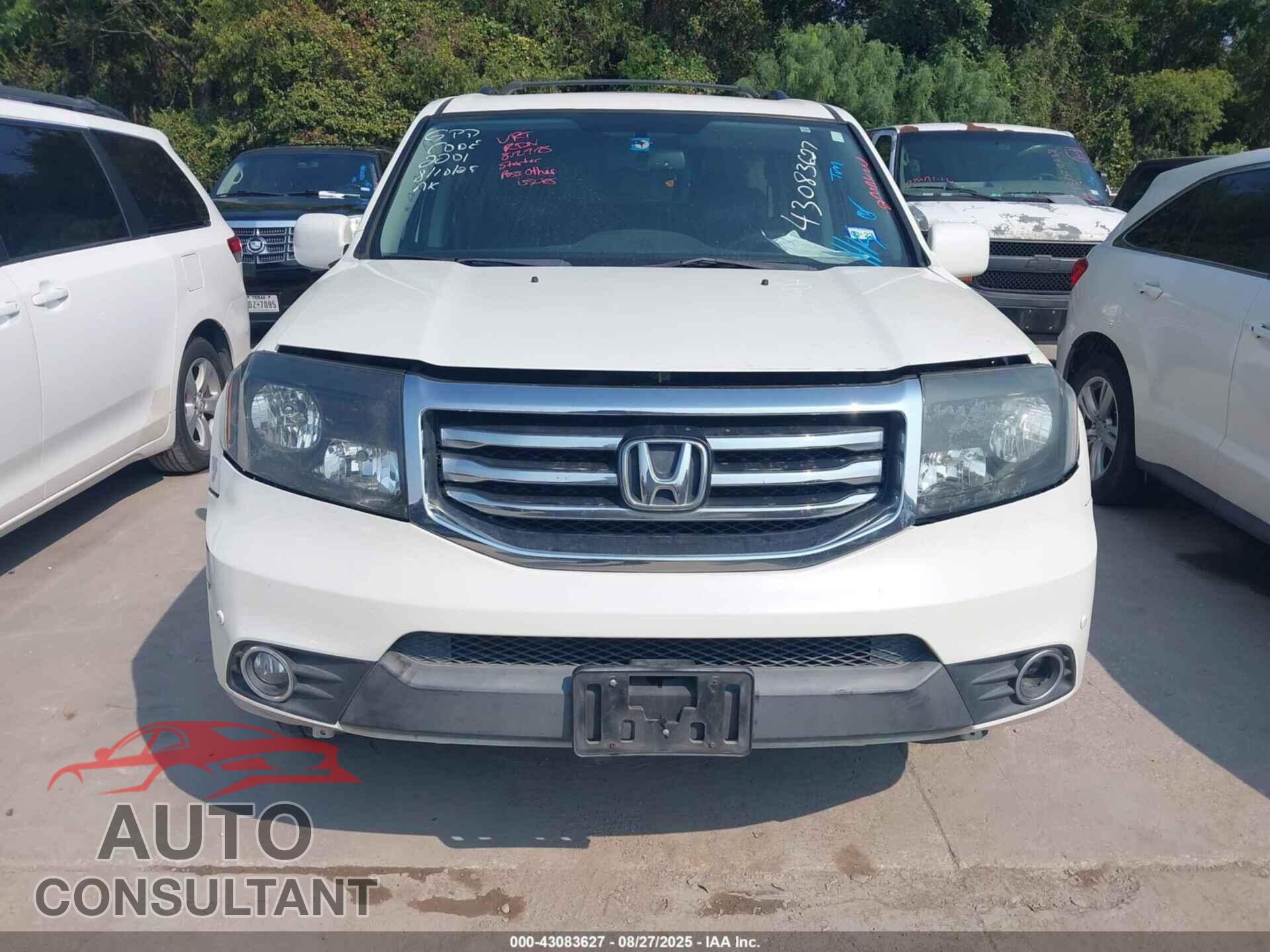 HONDA PILOT 2015 - 5FNYF3H92FB007774