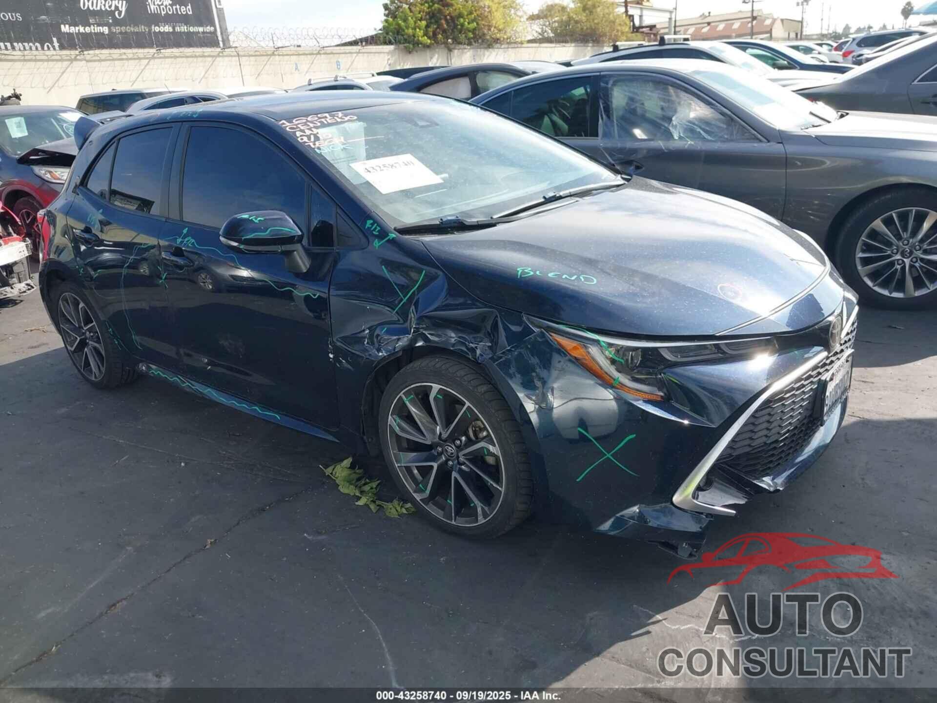 TOYOTA COROLLA 2019 - JTNK4RBE9K3053982