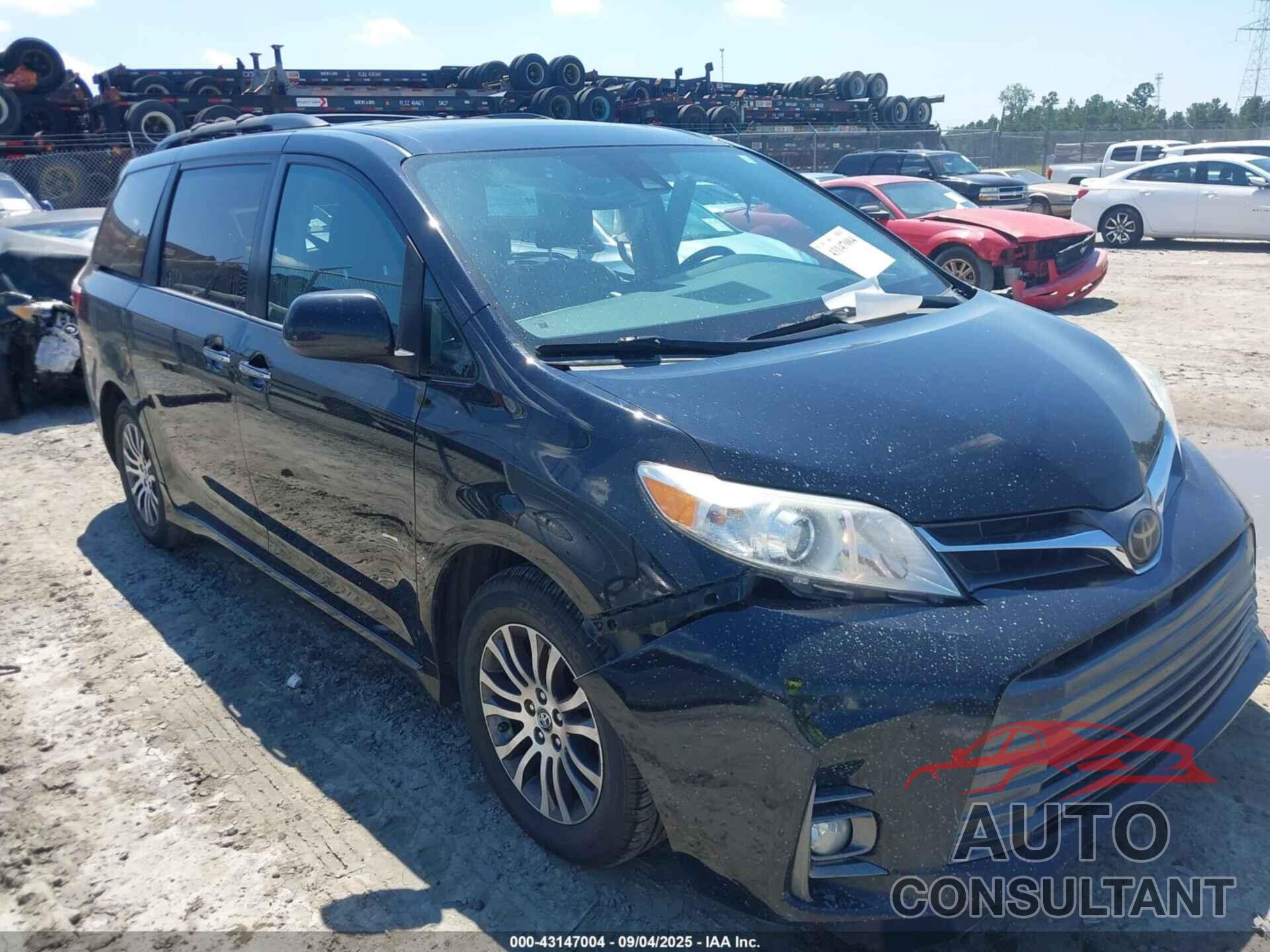 TOYOTA SIENNA 2019 - 5TDYZ3DC9KS975160