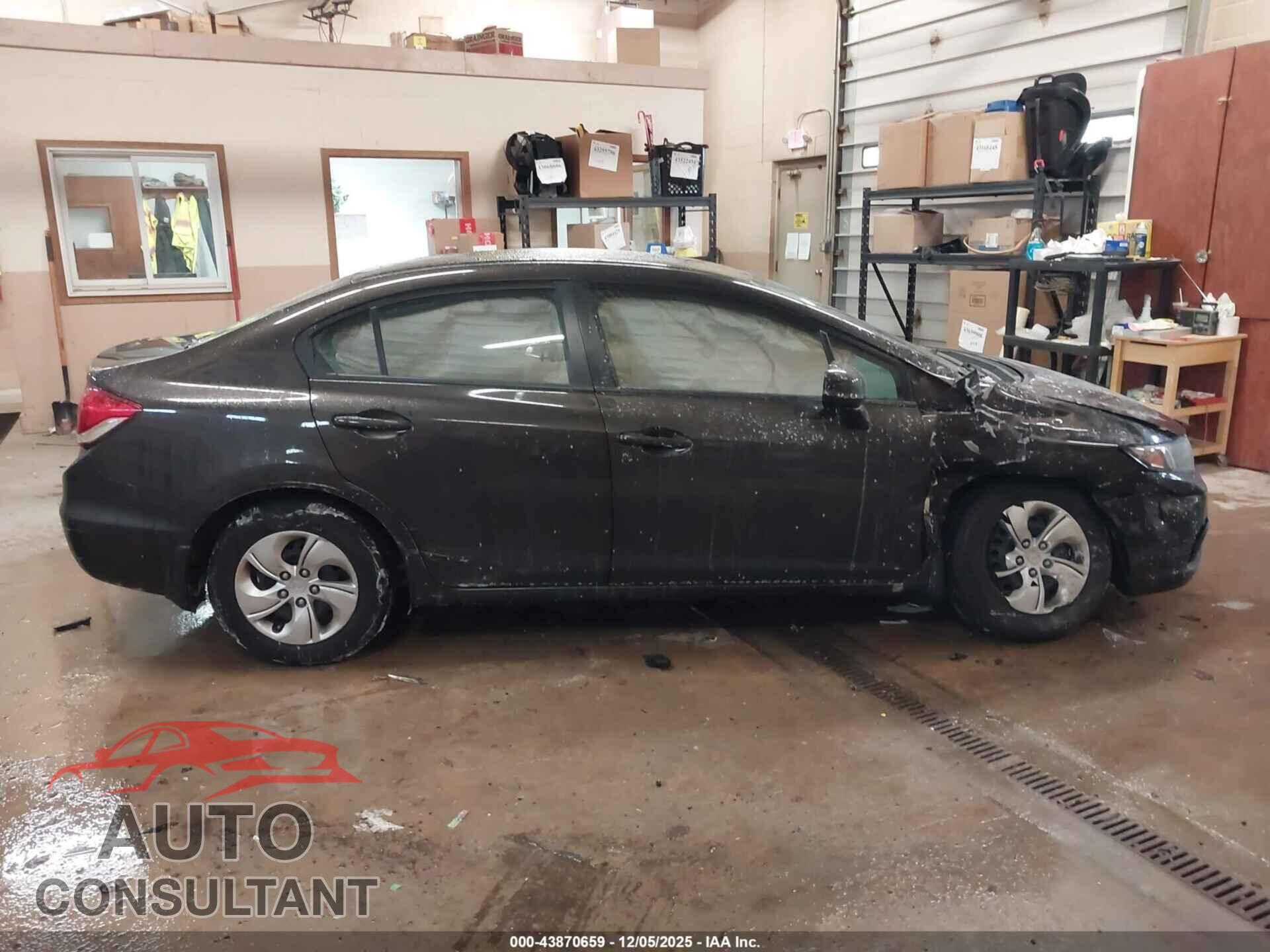 HONDA CIVIC 2013 - 19XFB2F51DE043147