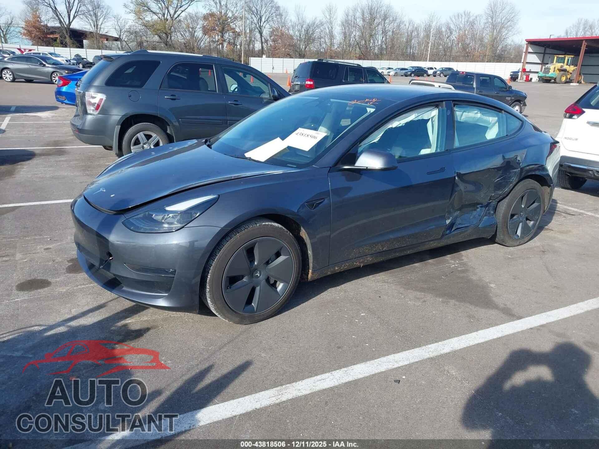 TESLA MODEL 3 2023 - 5YJ3E1EA0PF662632