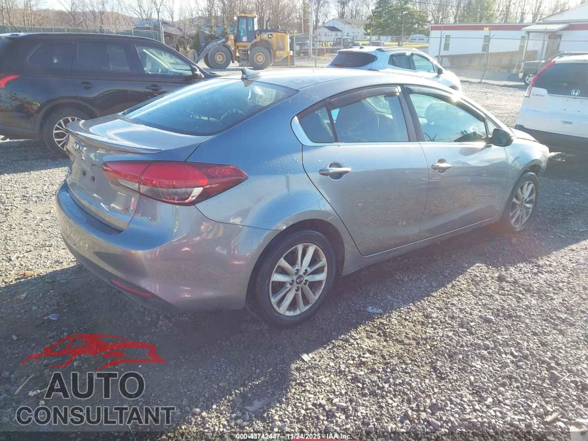 KIA FORTE 2017 - 3KPFL4A74HE103557