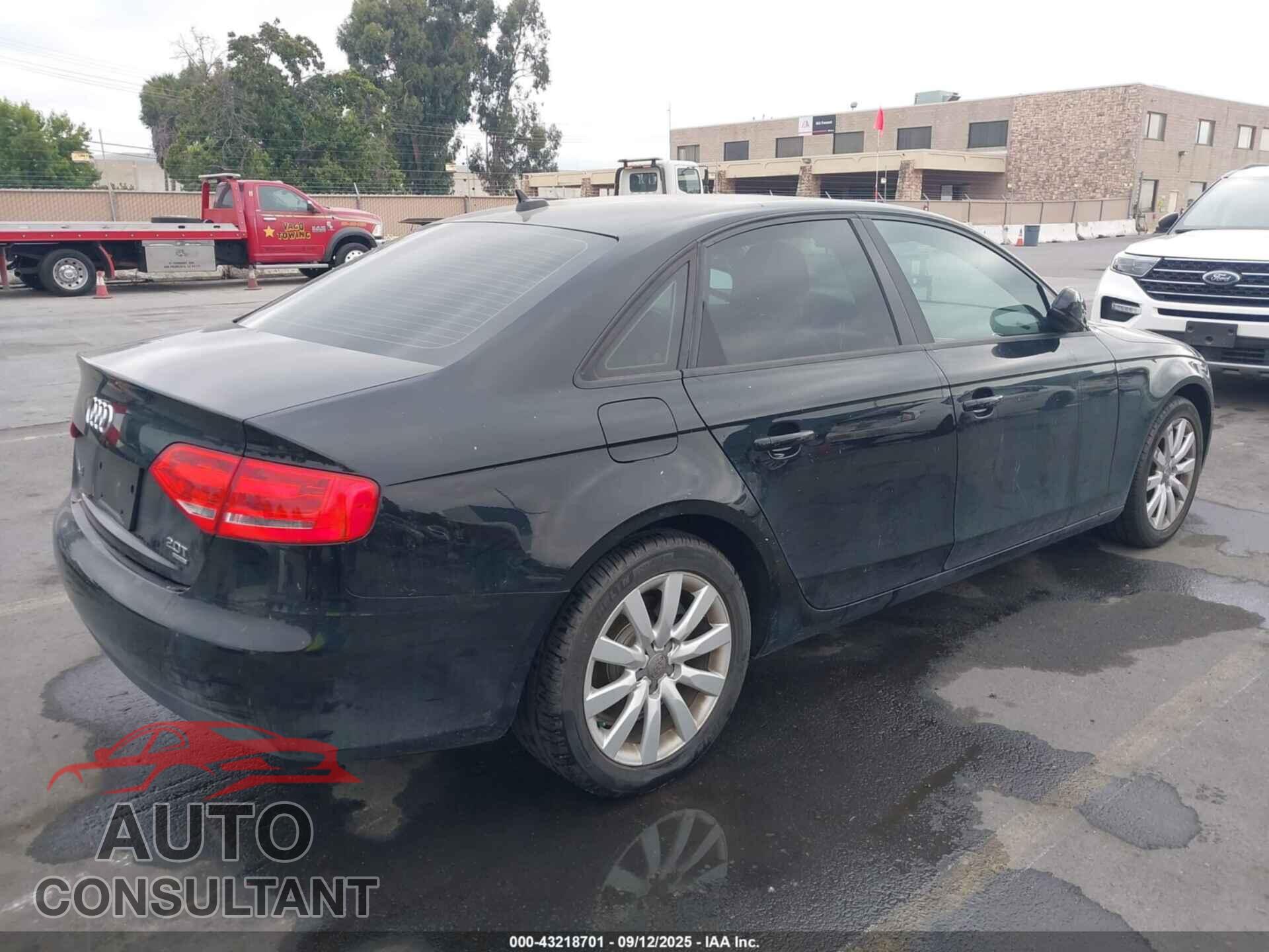 AUDI A4 2012 - WAUDFAFL9CN008741