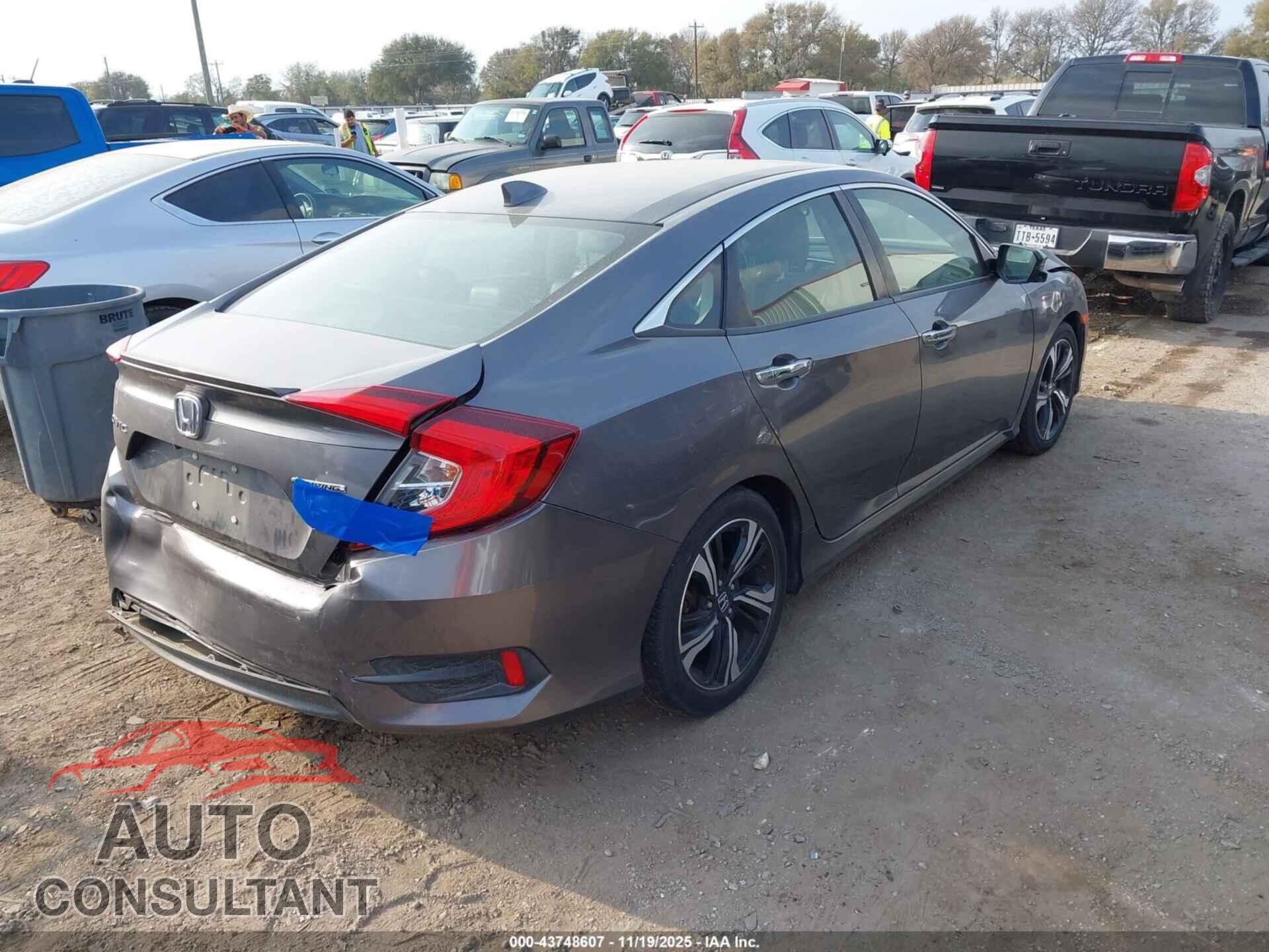 HONDA CIVIC 2018 - JHMFC1F96JX043326