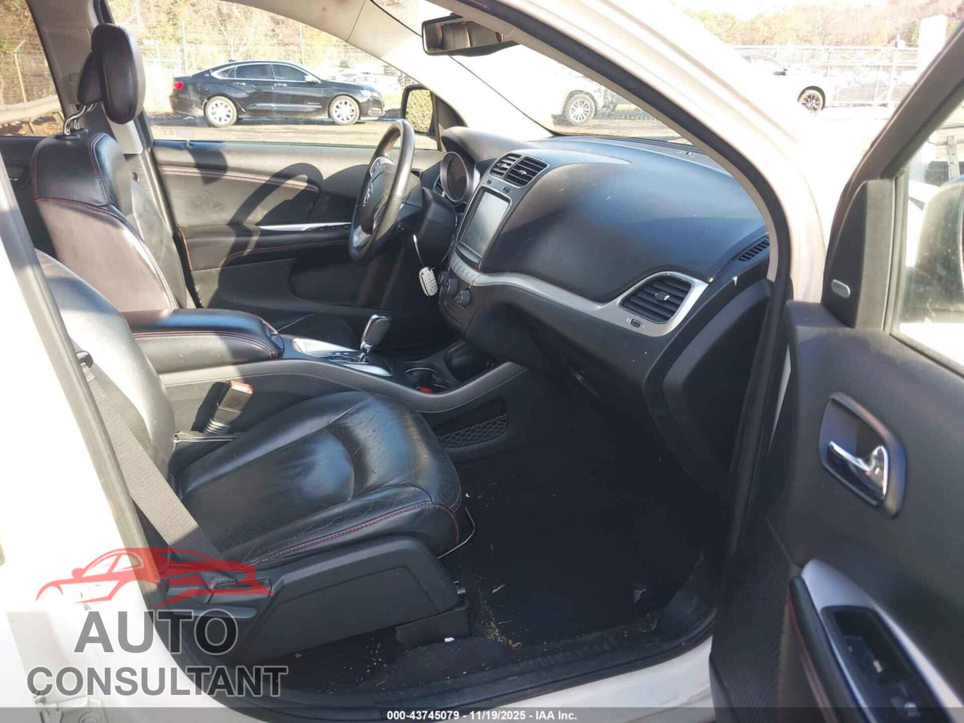 DODGE JOURNEY 2017 - 3C4PDCEGXHT584237