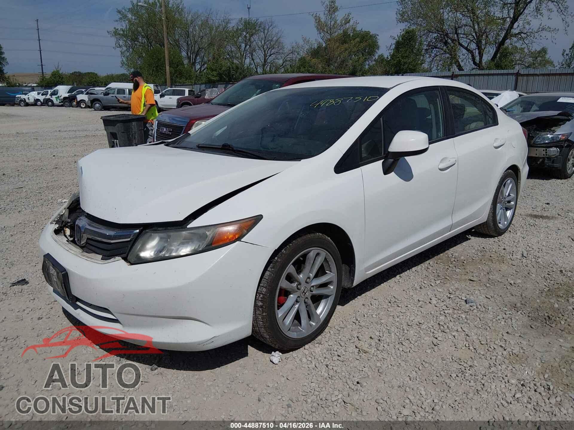 HONDA CIVIC 2012 - 2HGFB2F52CH324085