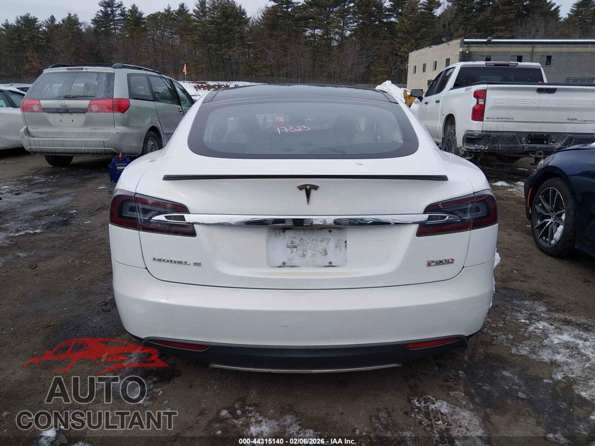 TESLA MODEL S 2013 - 5YJSA1DP5DFP16287