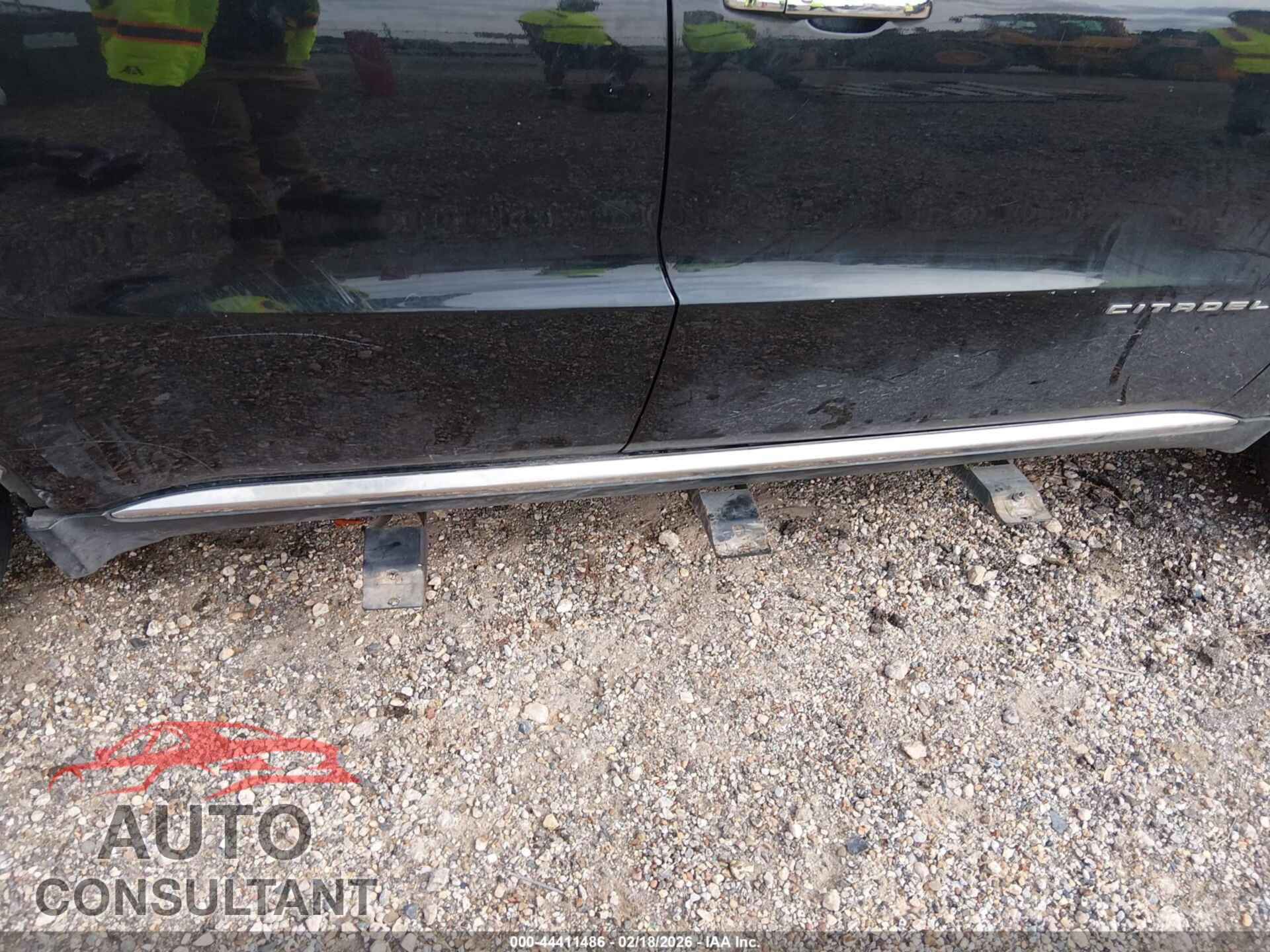 DODGE DURANGO 2013 - 1C4RDHEG2DC603908