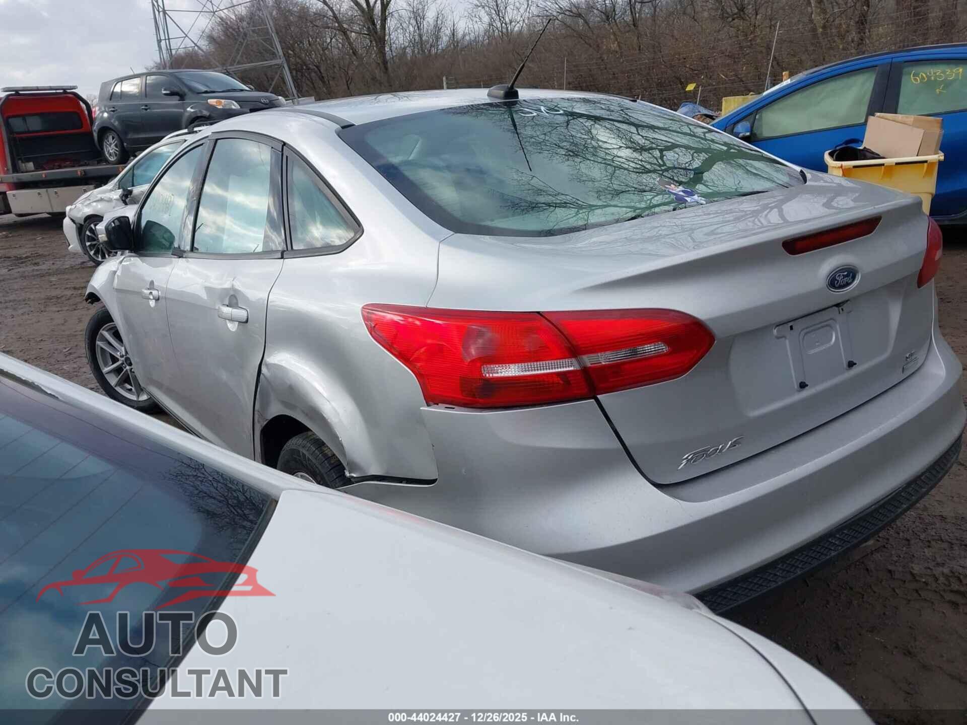 FORD FOCUS 2017 - 1FADP3FE8HL295088