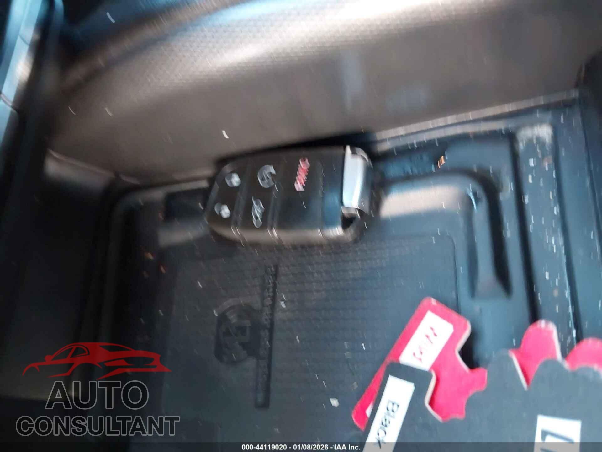 DODGE DURANGO 2021 - 1C4SDJCTXMC848268
