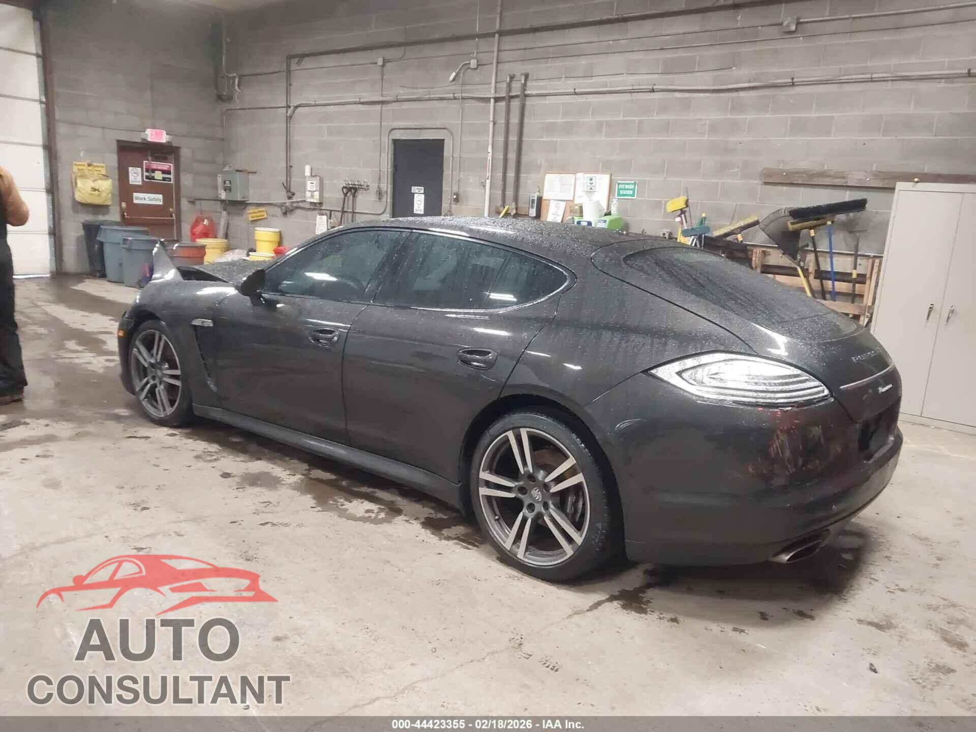 PORSCHE PANAMERA 2011 - WP0AA2A72BL010152