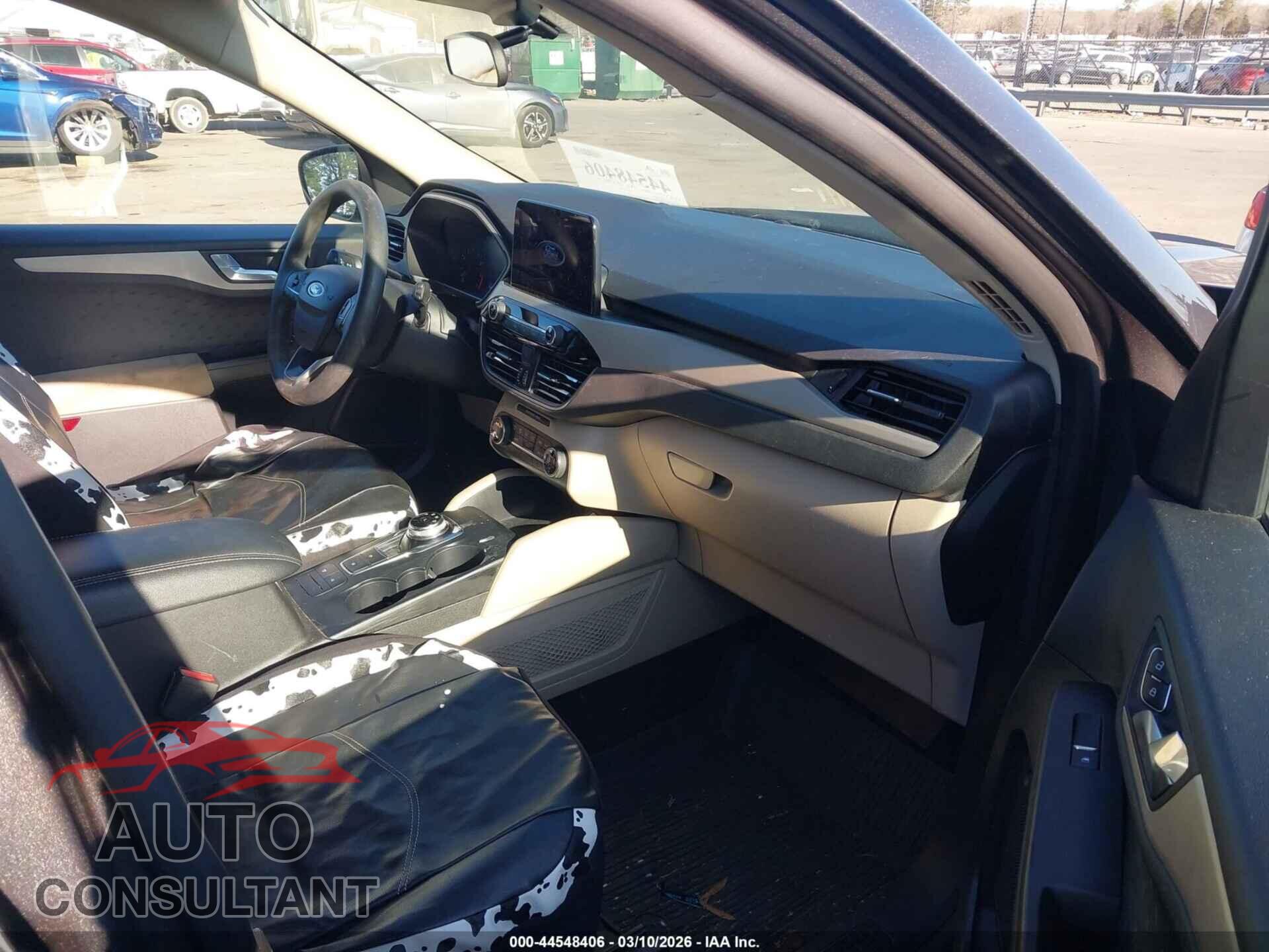 FORD ESCAPE 2020 - 1FMCU9G67LUA81443