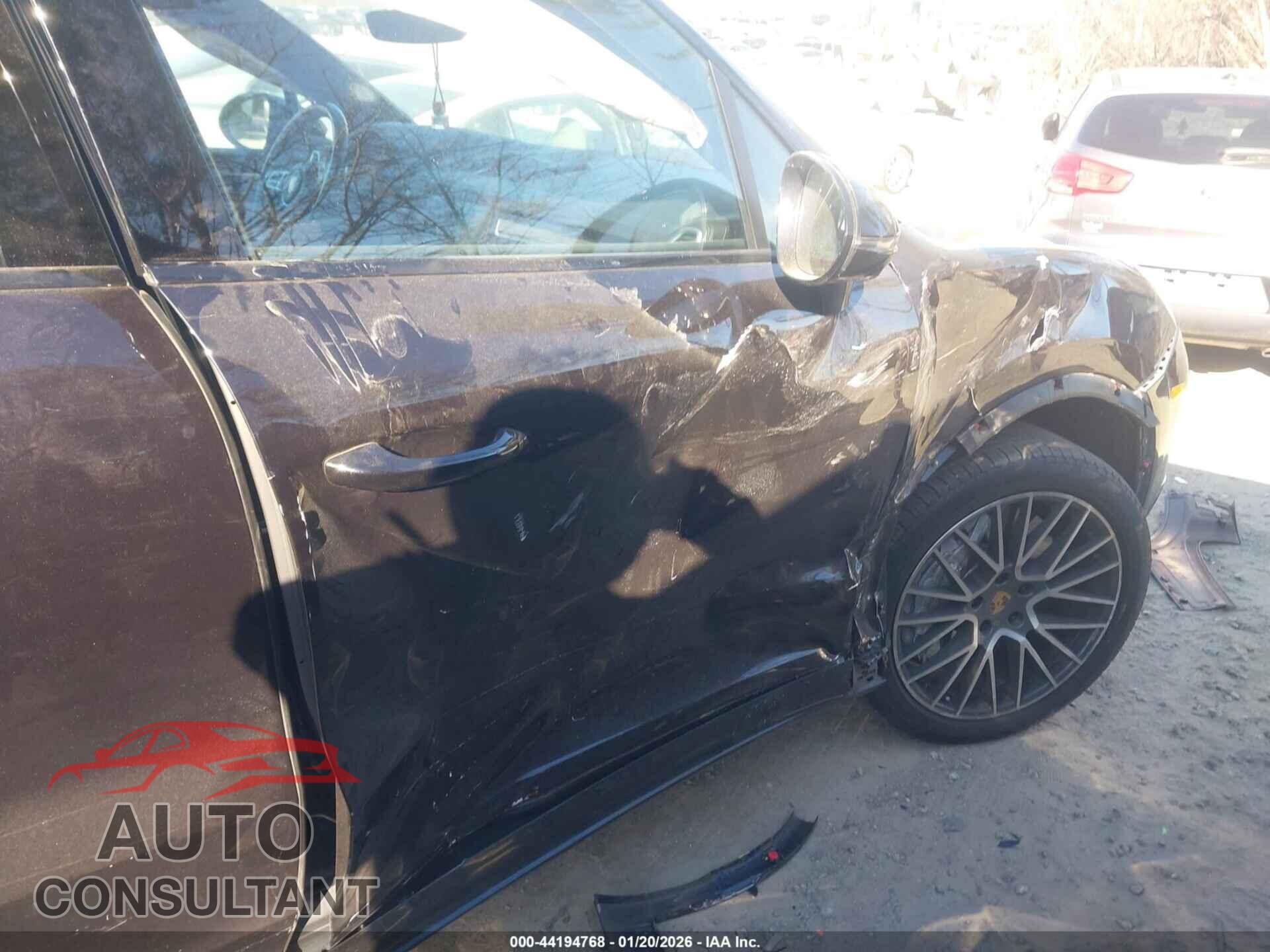 PORSCHE CAYENNE 2019 - WP1AF2AY2KDA80902