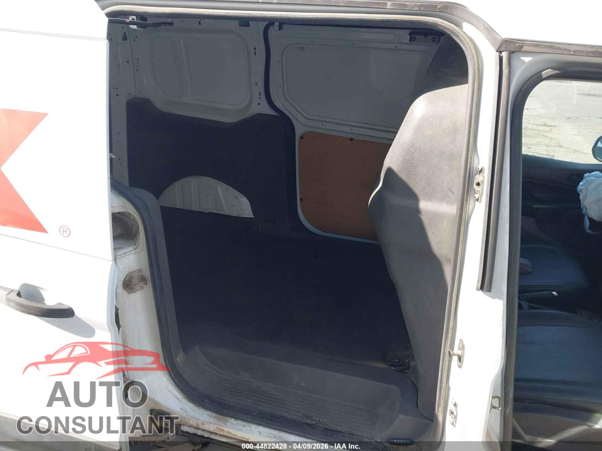 FORD TRANSIT CONNECT 2020 - NM0LS7E22L1444549