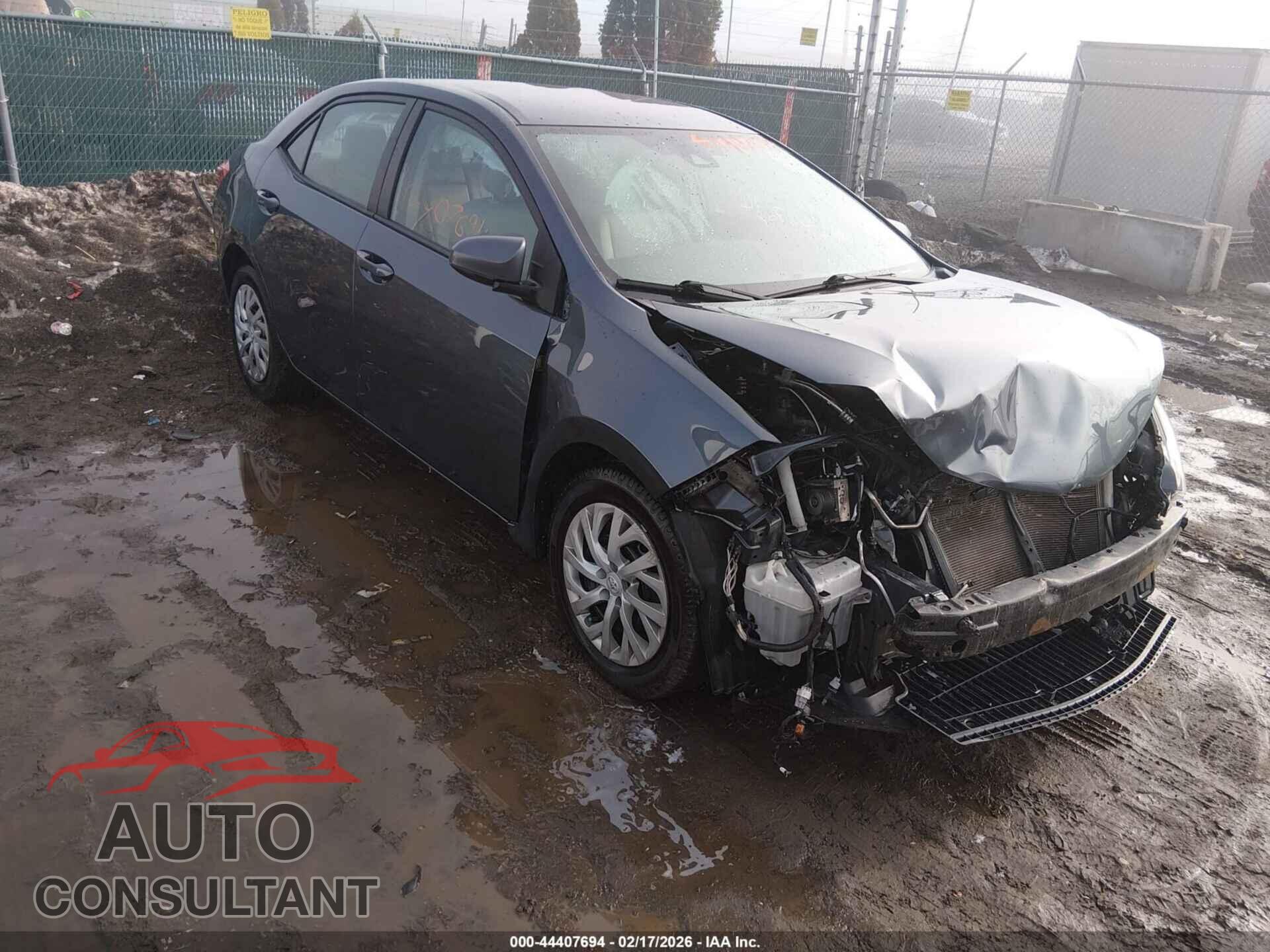 TOYOTA COROLLA 2017 - 2T1BURHE2HC881237