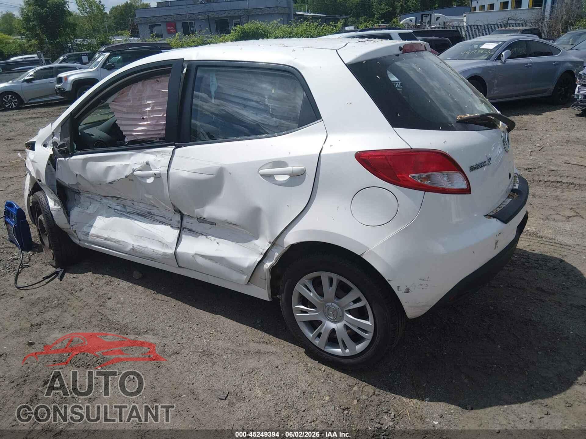MAZDA MAZDA2 2011 - JM1DE1HZ1B0100588