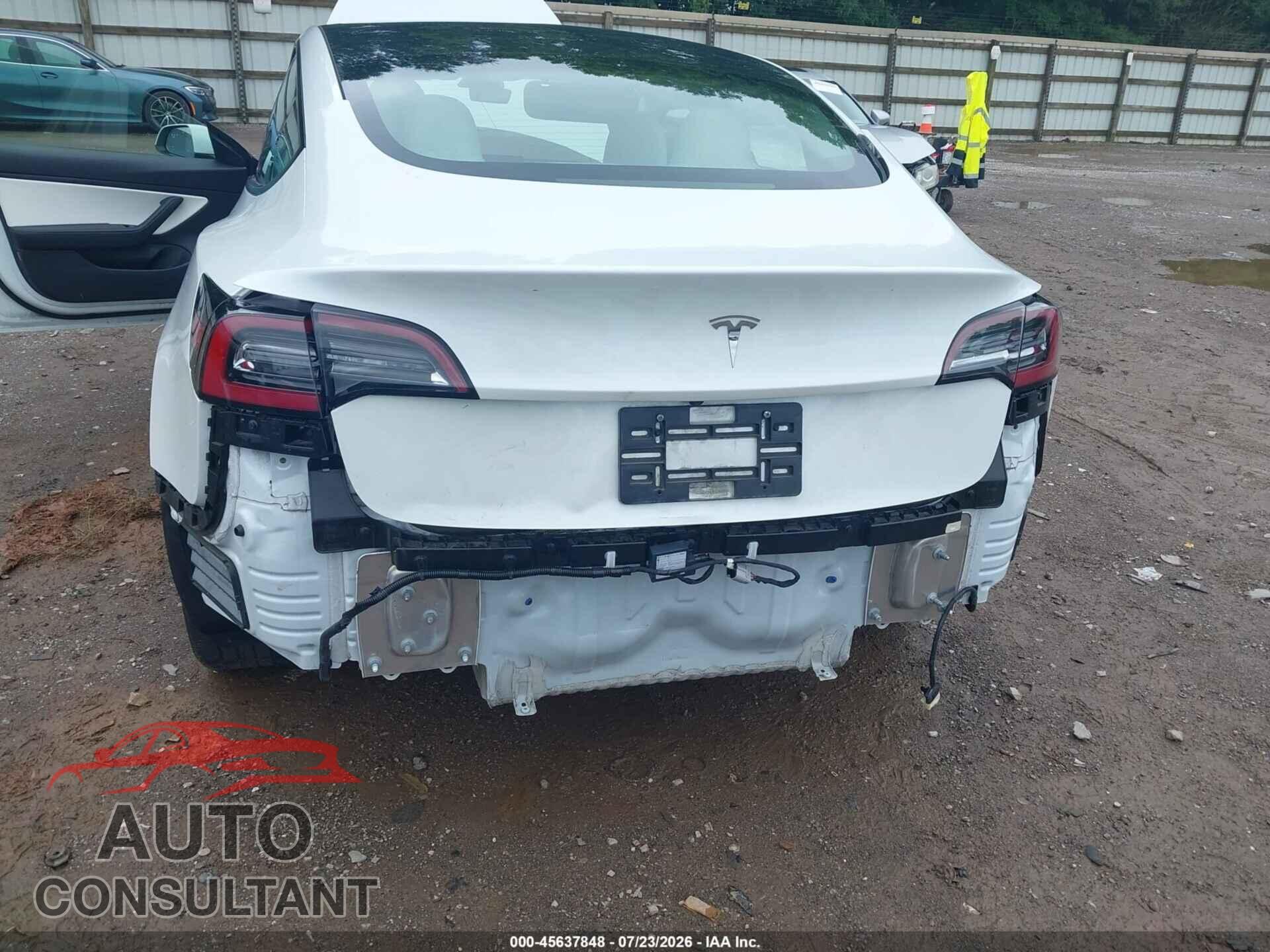 TESLA MODEL 3 2021 - 5YJ3E1EA2MF870085