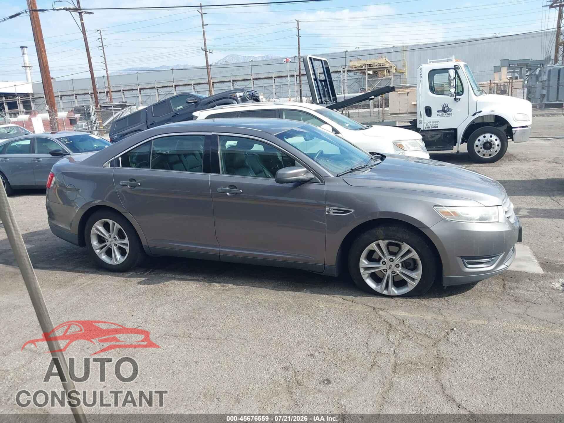 FORD TAURUS 2013 - 1FAHP2E82DG201670