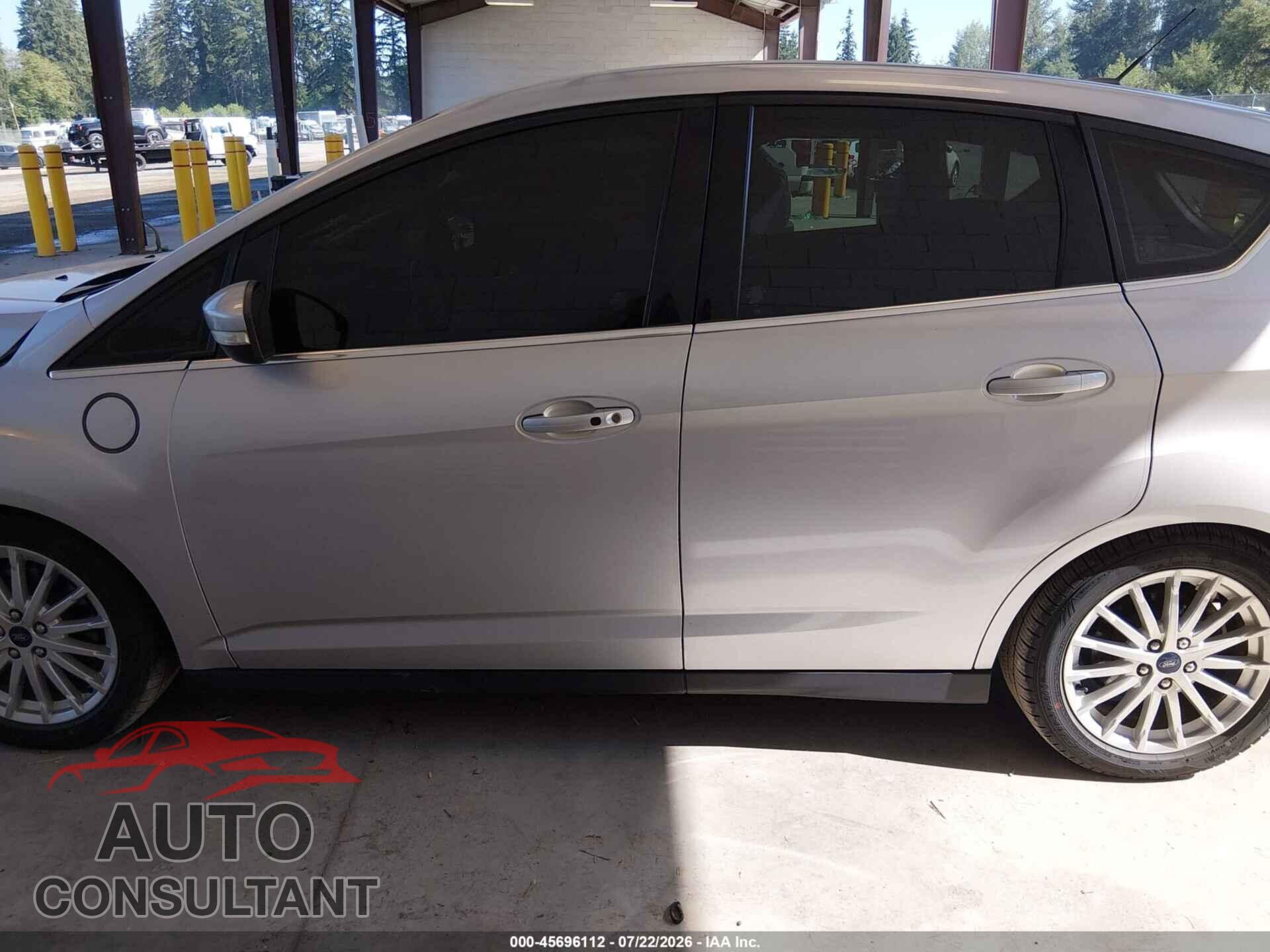 FORD C-MAX ENERGI 2016 - 1FADP5CU6GL116830