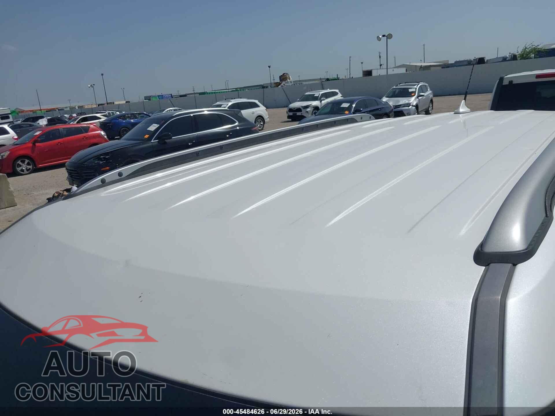 FORD EXPLORER 2018 - 1FM5K7D86JGB55312