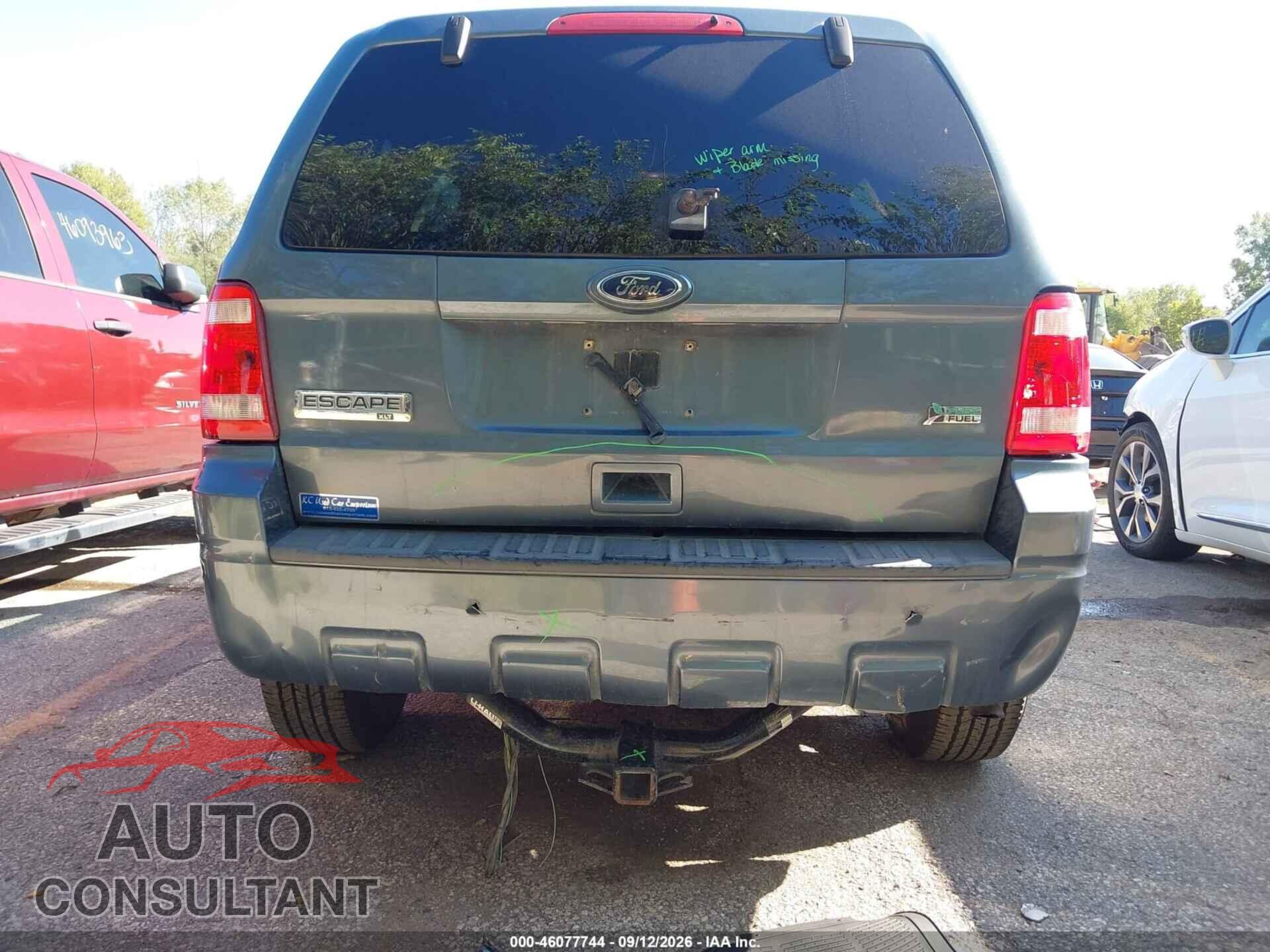 FORD ESCAPE 2010 - 1FMCU9DG2AKC45400