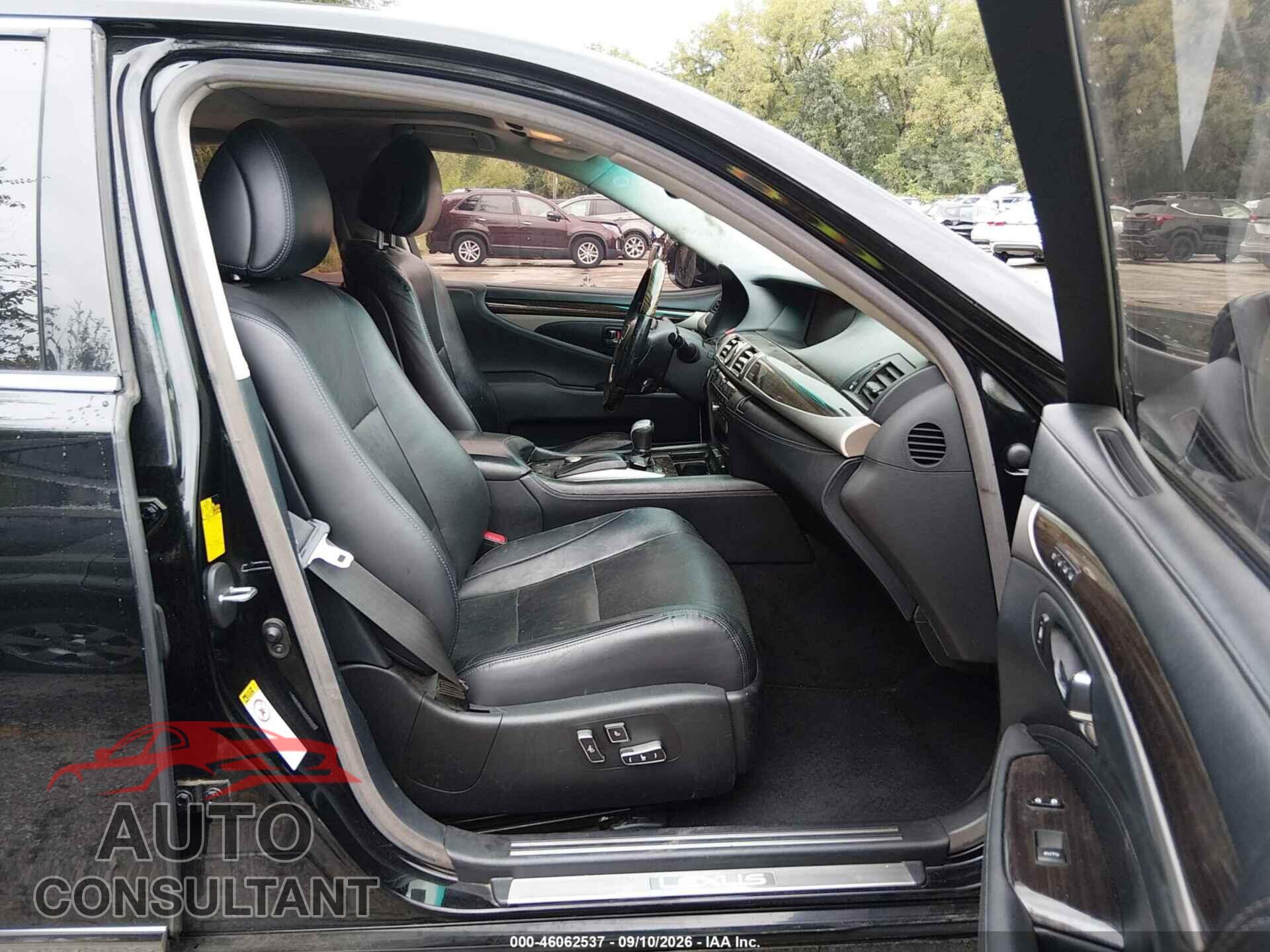 LEXUS LS 460 2013 - JTHGL5EF2D5049305