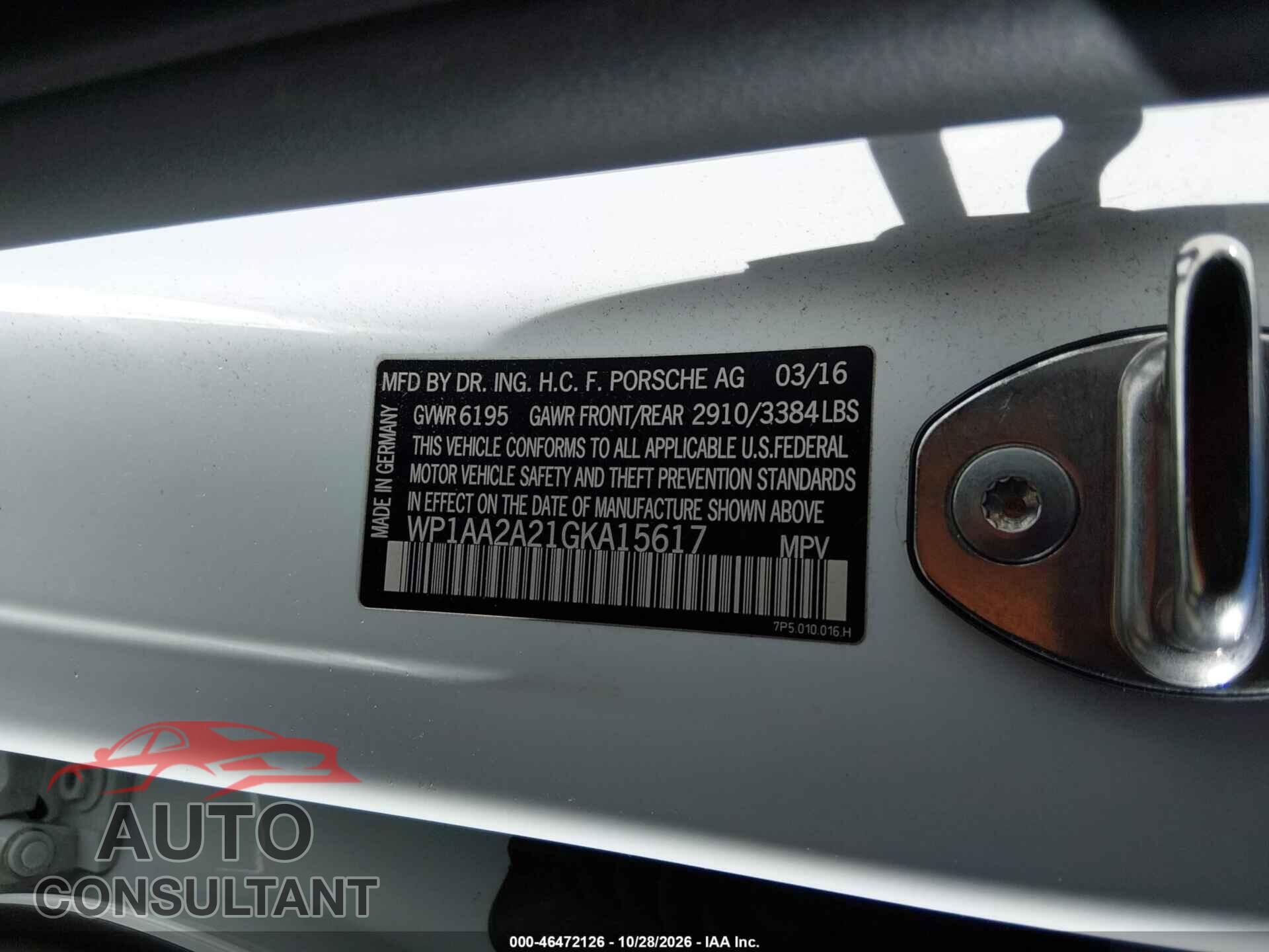 PORSCHE CAYENNE 2016 - WP1AA2A21GKA15617