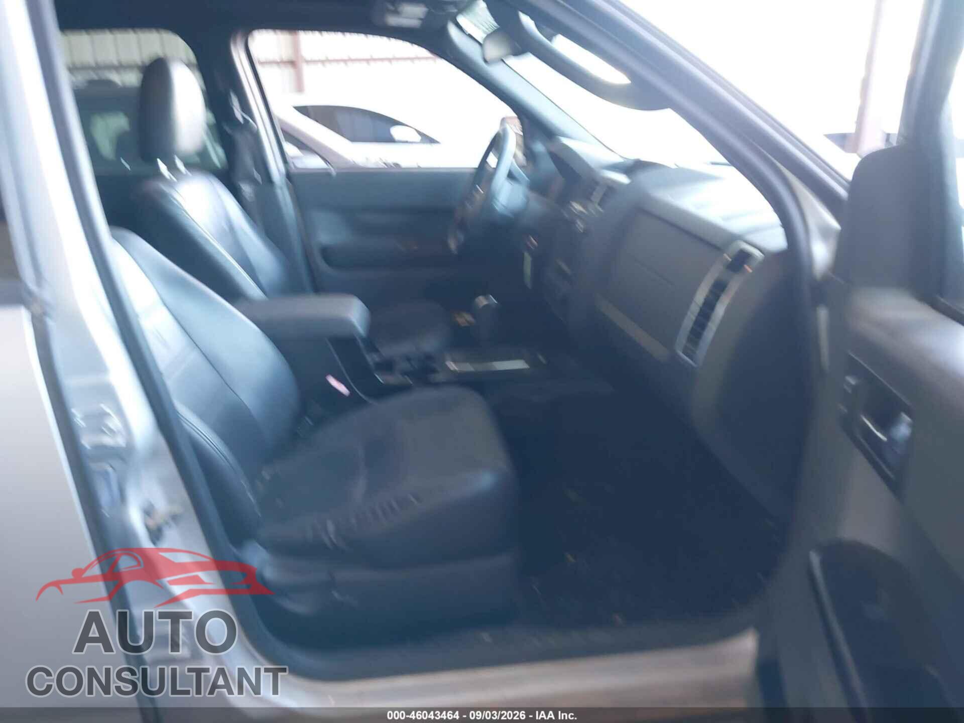 FORD ESCAPE 2011 - 1FMCU0E77BKB12773