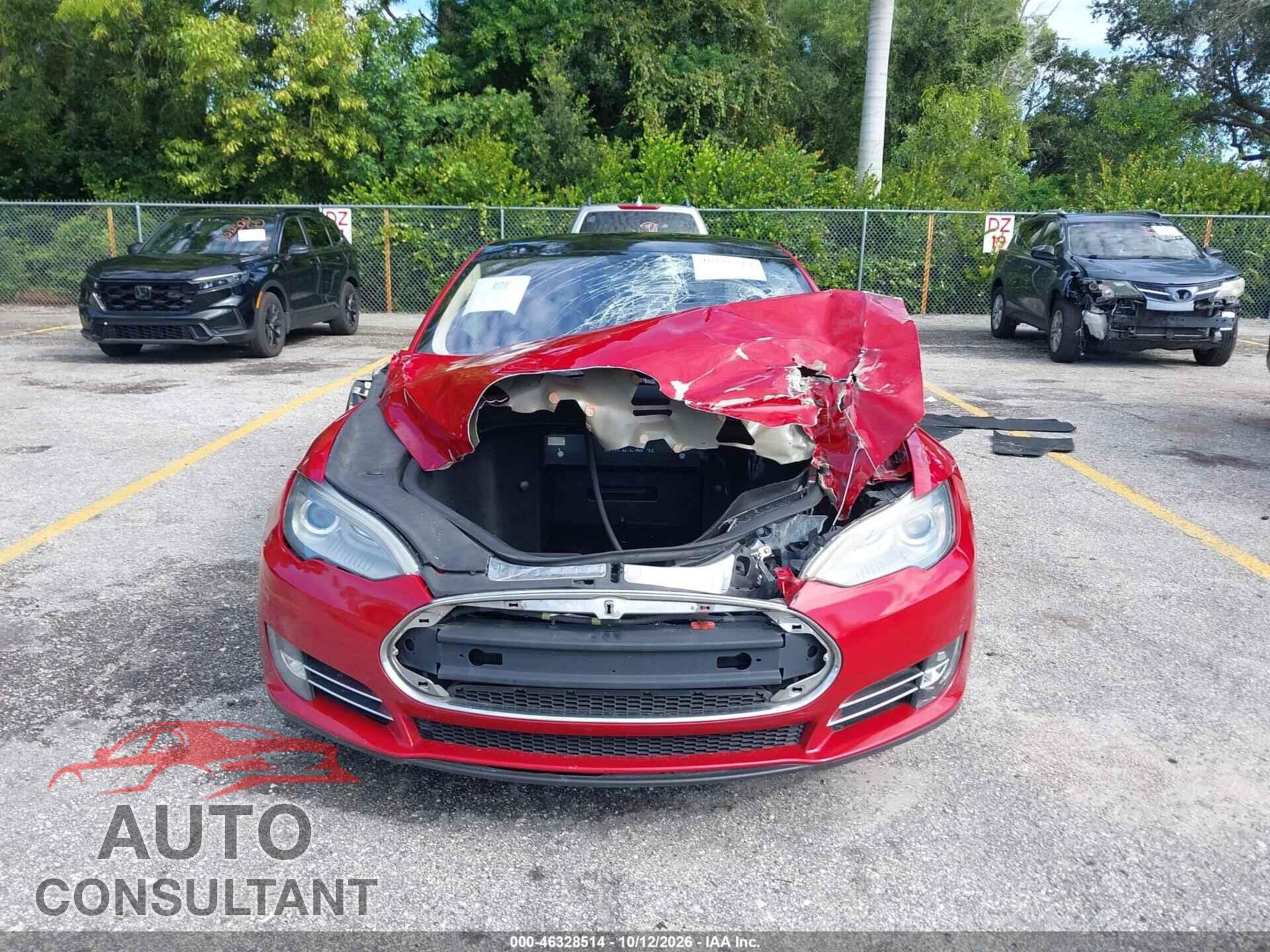 TESLA MODEL S 2013 - 5YJSA1DN9DFP16114