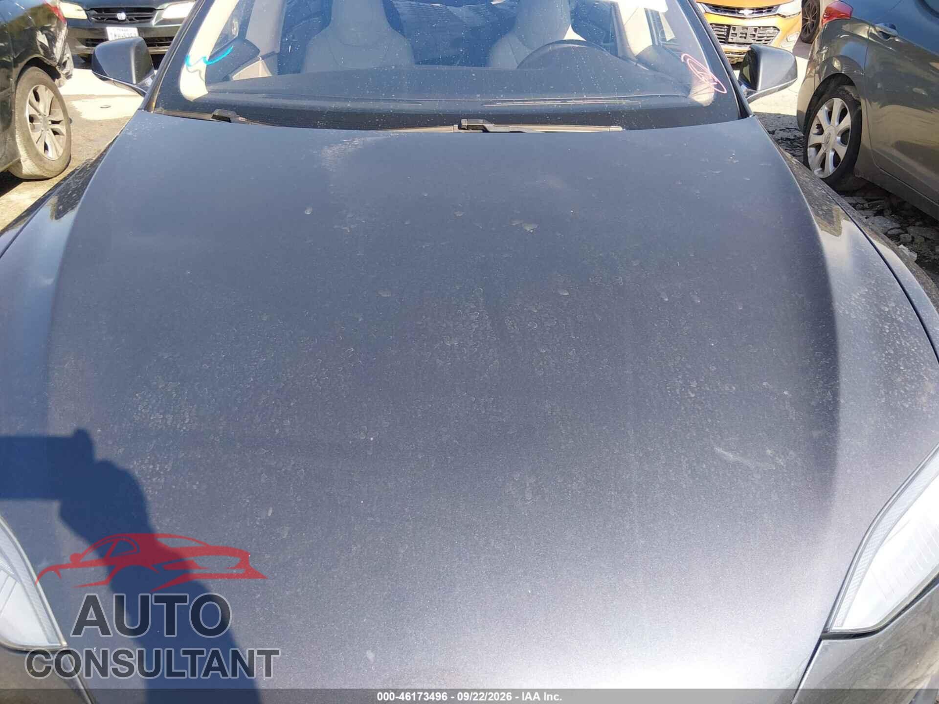 TESLA MODEL S 2015 - 5YJSA1H11FF083473