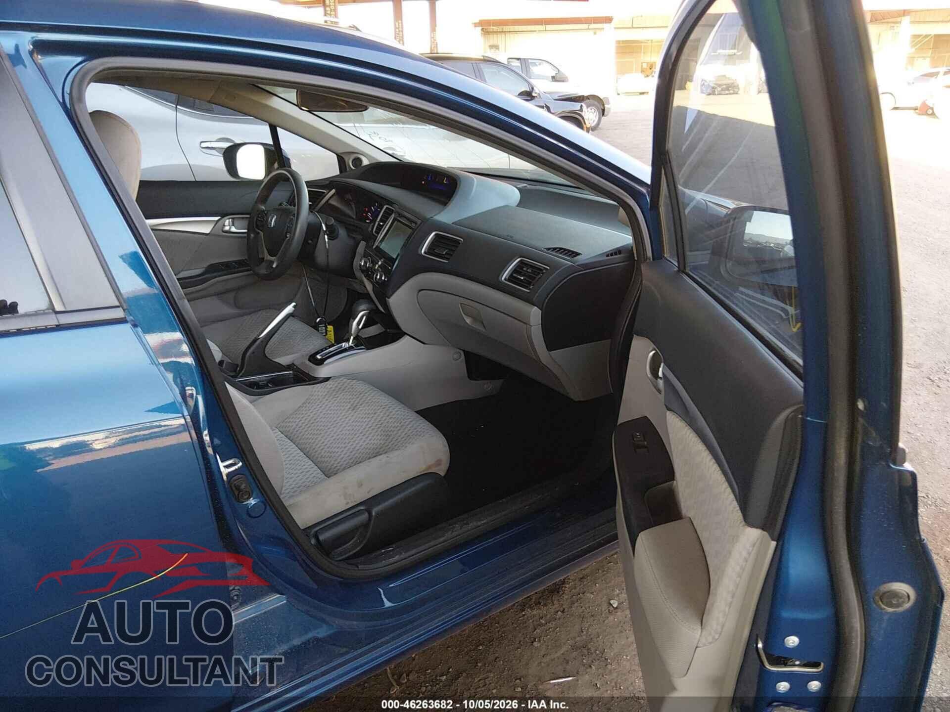 HONDA CIVIC 2014 - 19XFB2F80EE030921