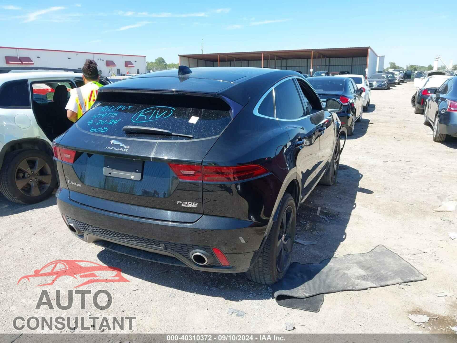 JAGUAR E-PACE 2018 - SADFL2GX2J1Z08515