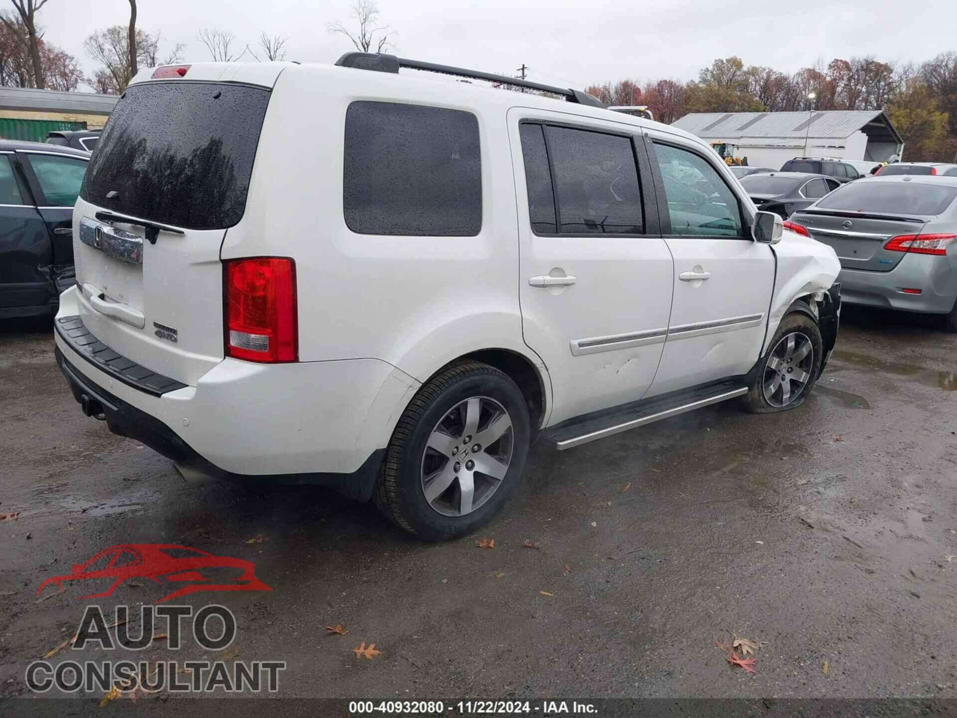 HONDA PILOT 2013 - 5FNYF4H95DB013832