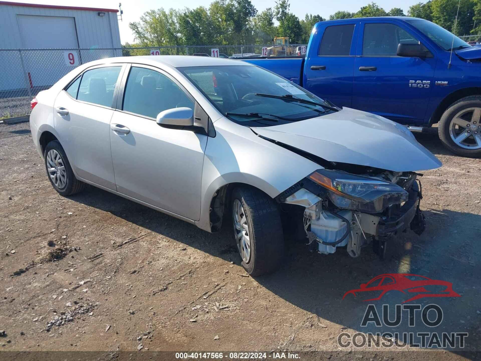 TOYOTA COROLLA 2018 - 2T1BURHE5JC087810