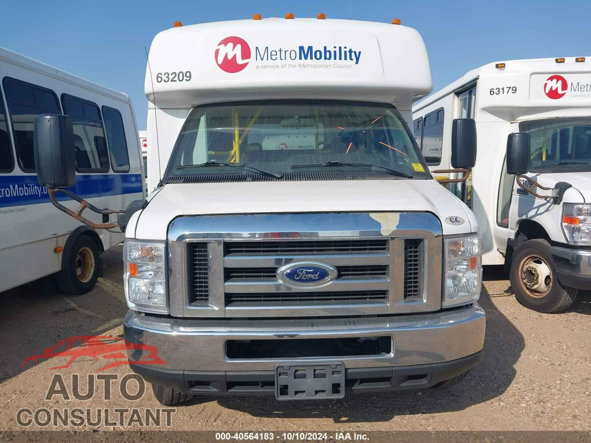 FORD E-450 CUTAWAY 2018 - 1FDFE4FS7JDC33178