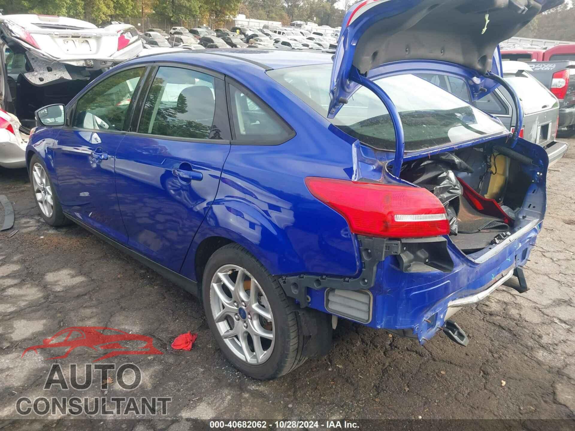 FORD FOCUS 2015 - 1FADP3F24FL343141