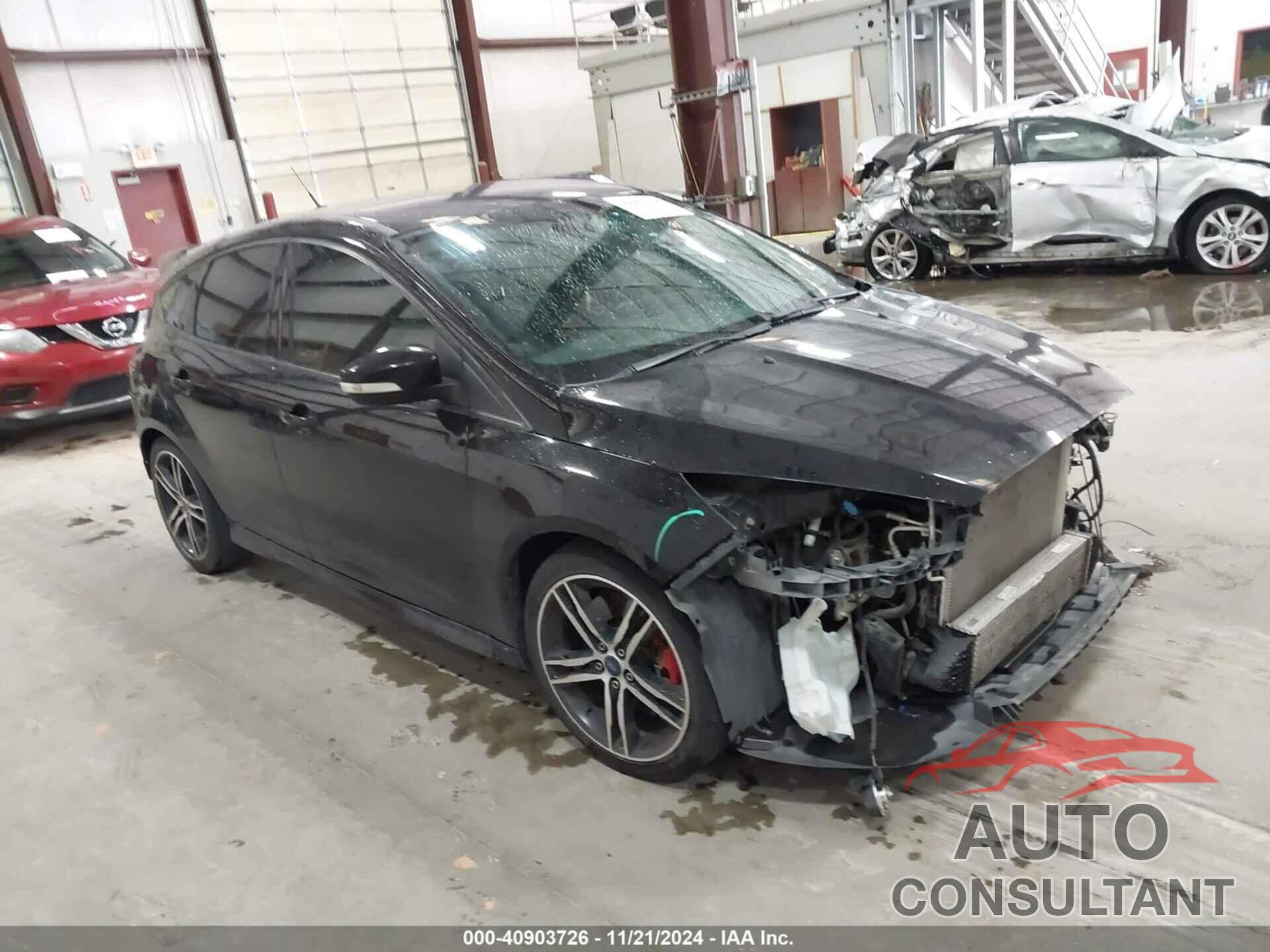 FORD FOCUS ST 2018 - 1FADP3L97JL322312