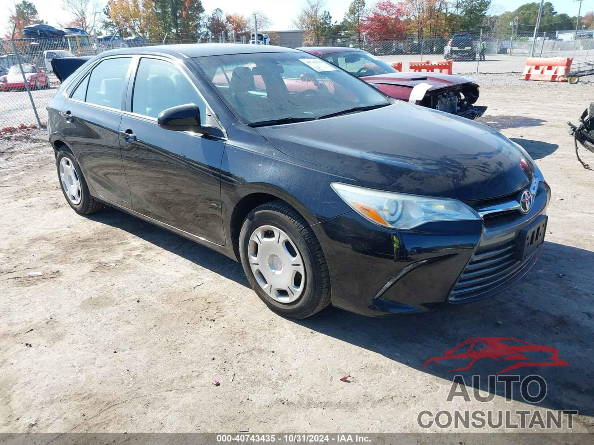 TOYOTA CAMRY 2016 - 4T4BF1FK5GR533438