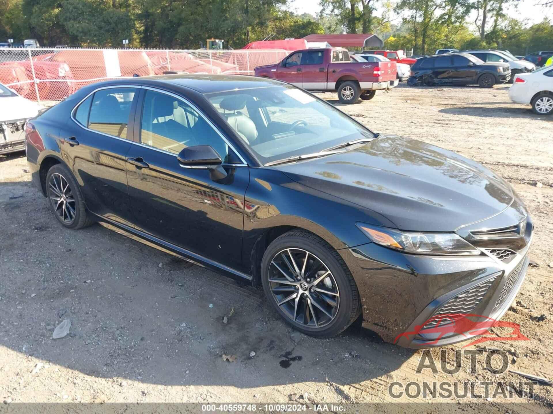 TOYOTA CAMRY 2022 - 4T1G11AK6NU715832
