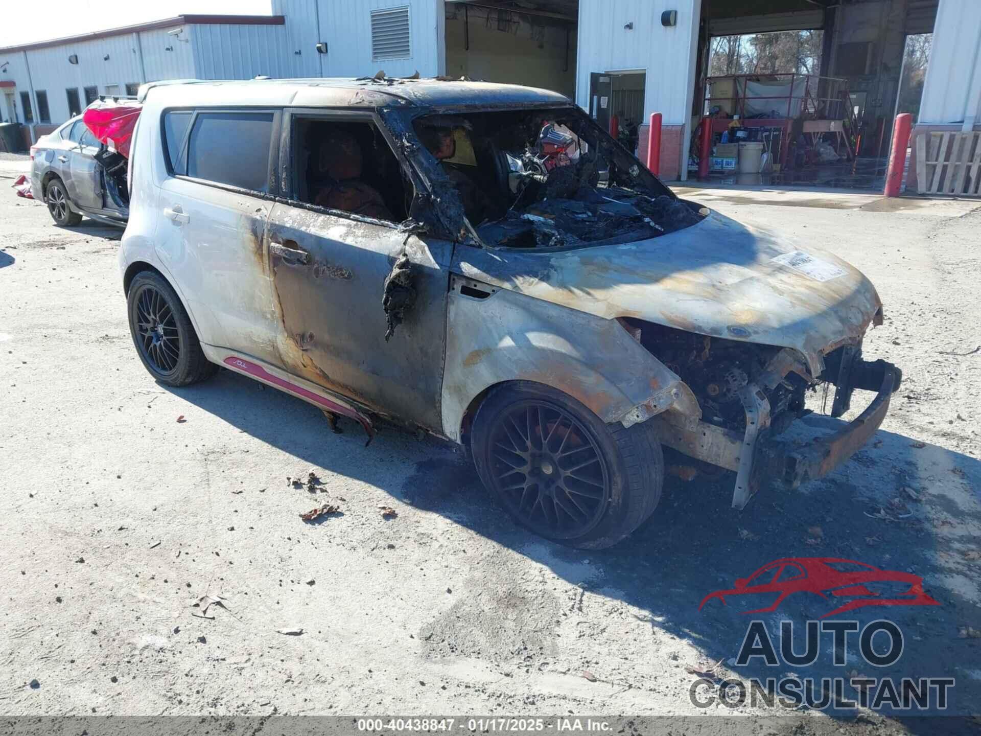 KIA SOUL 2014 - KNDJP3A5XE7033677