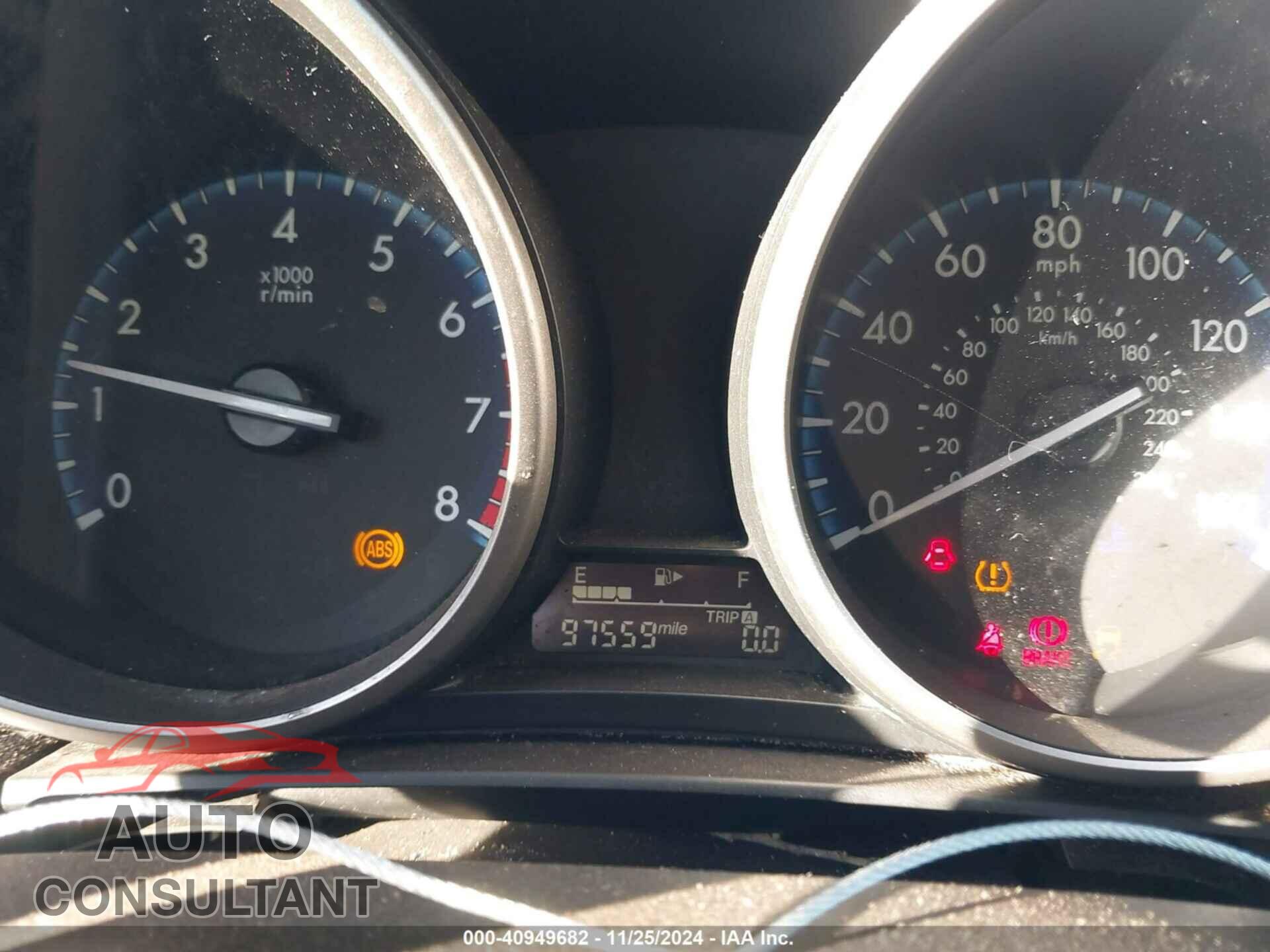 MAZDA MAZDA3 2012 - JM1BL1W74C1564114