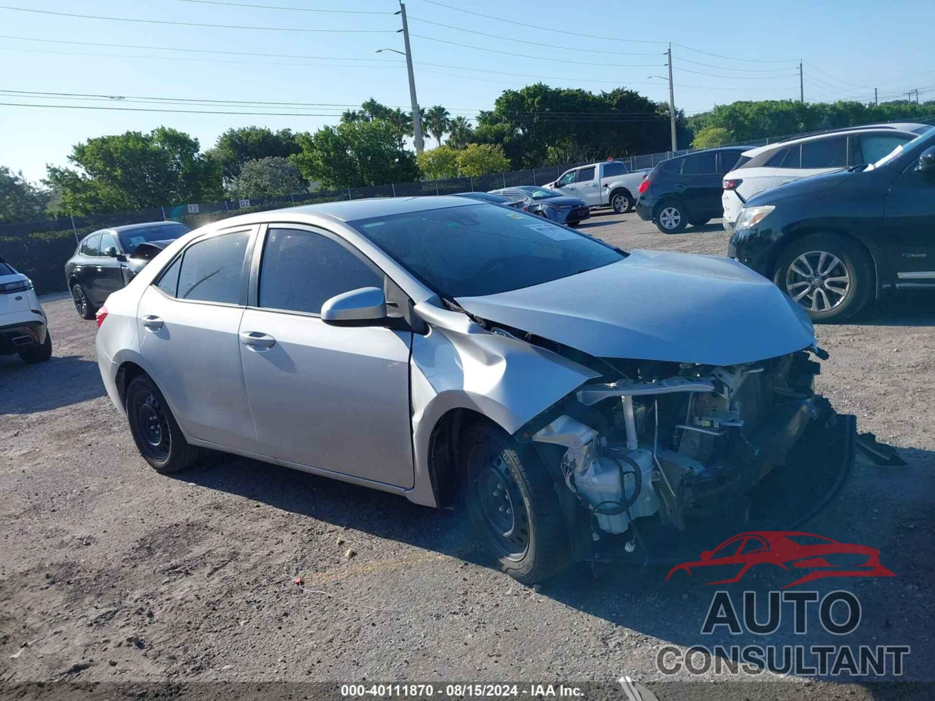 TOYOTA COROLLA 2018 - 5YFBURHE7JP803428