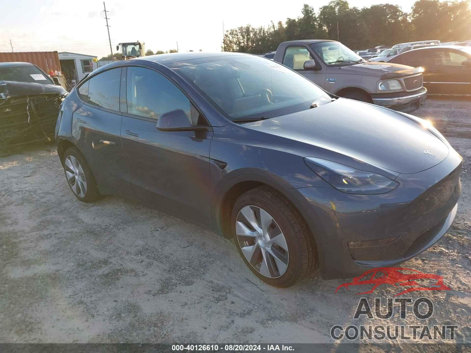 TESLA MODEL Y 2023 - 7SAYGAEE4PF878635