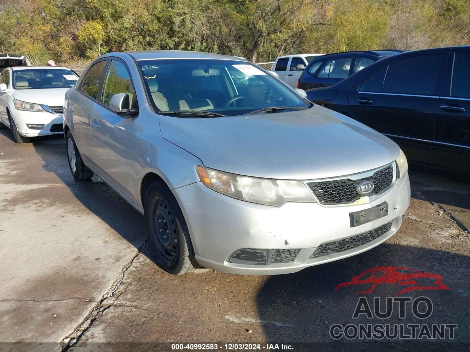 KIA FORTE 2011 - KNAFU4A22B5465680