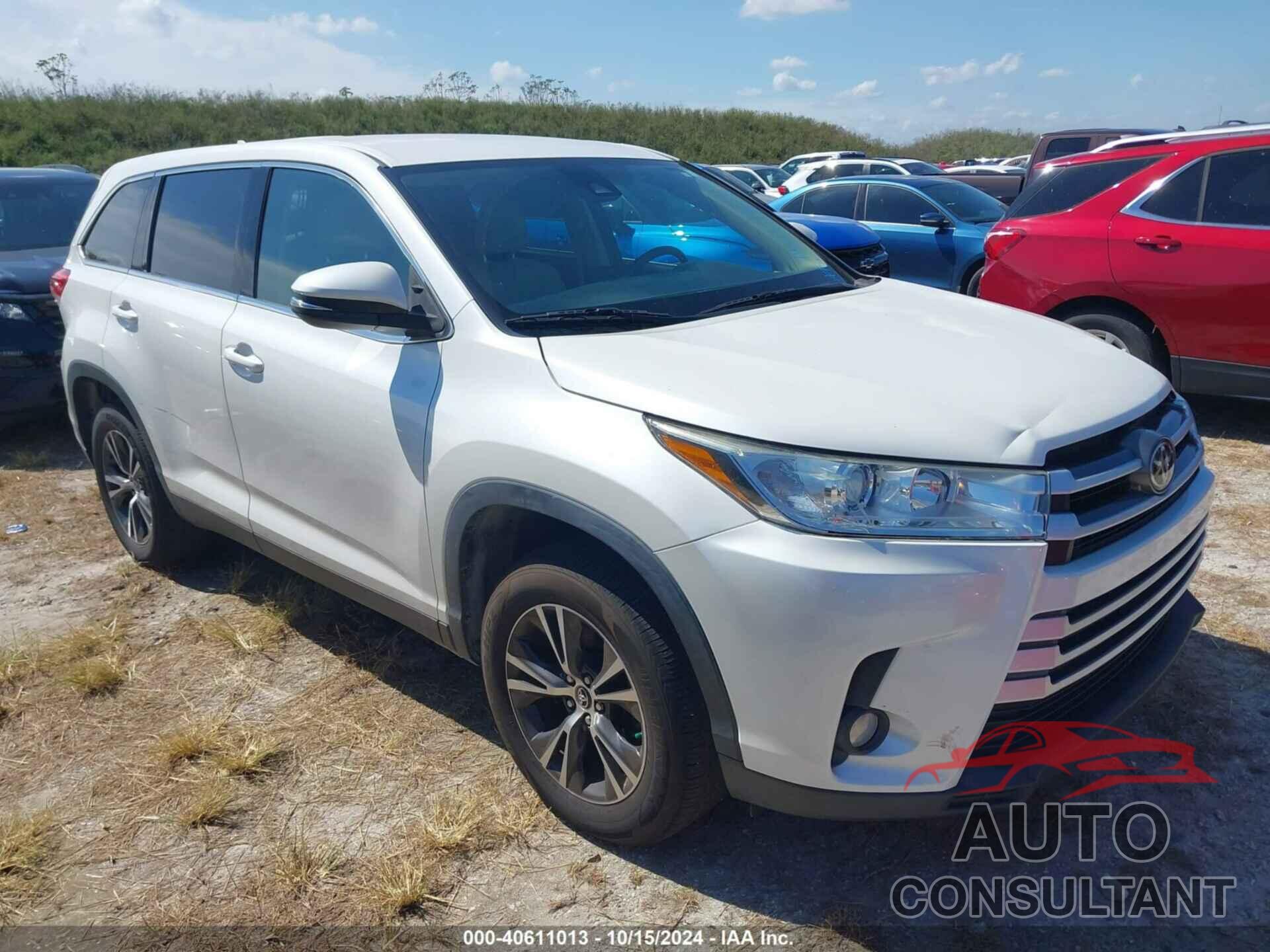 TOYOTA HIGHLANDER 2019 - 5TDZZRFH7KS357237